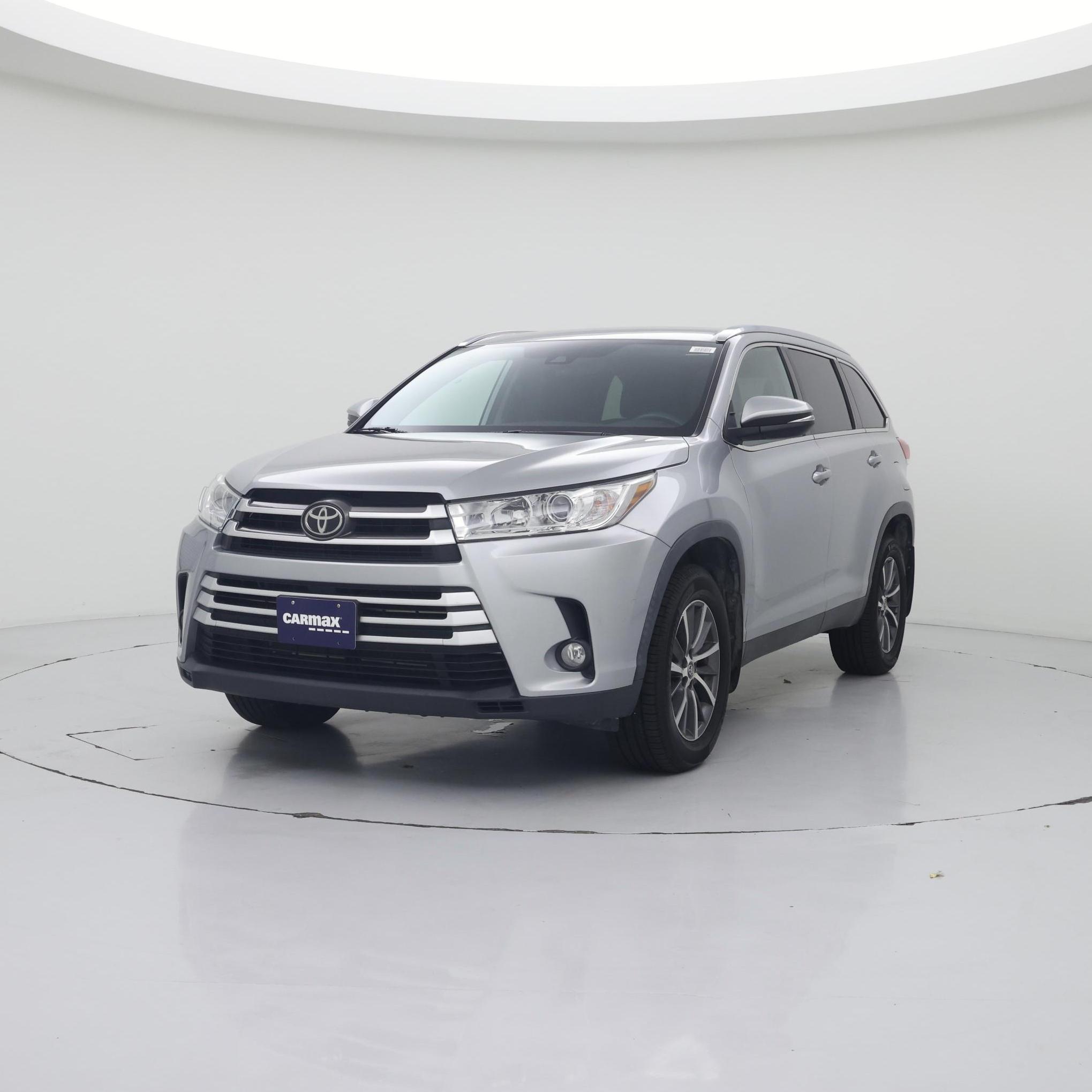 Thumbnail: 2019 Toyota Highlander - 4