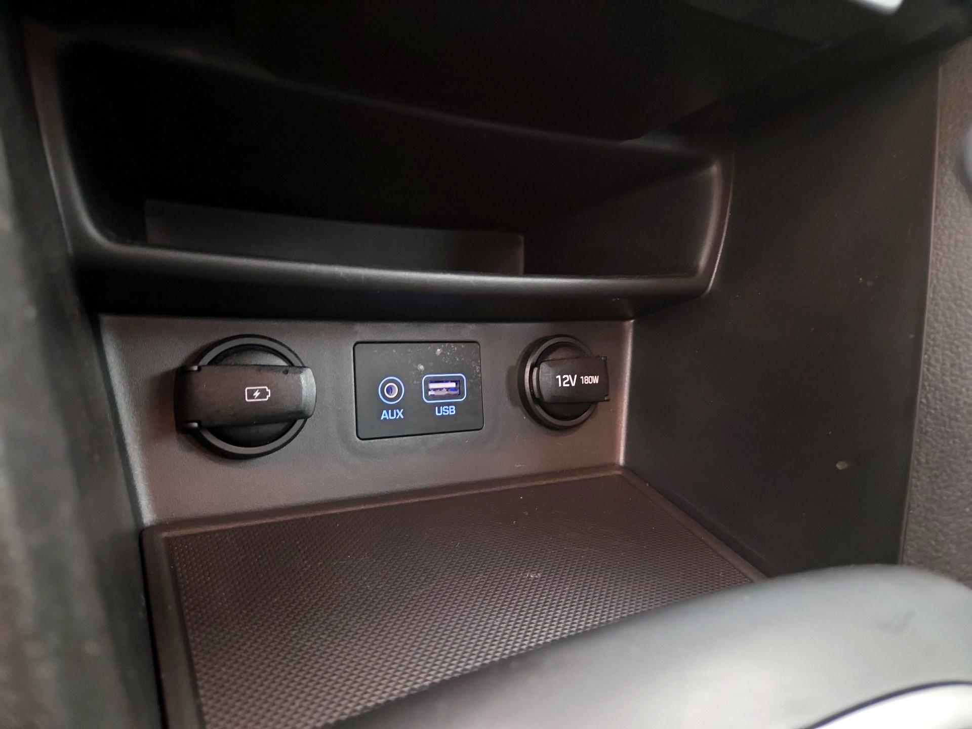 Thumbnail: 2020 Hyundai Kona - 18