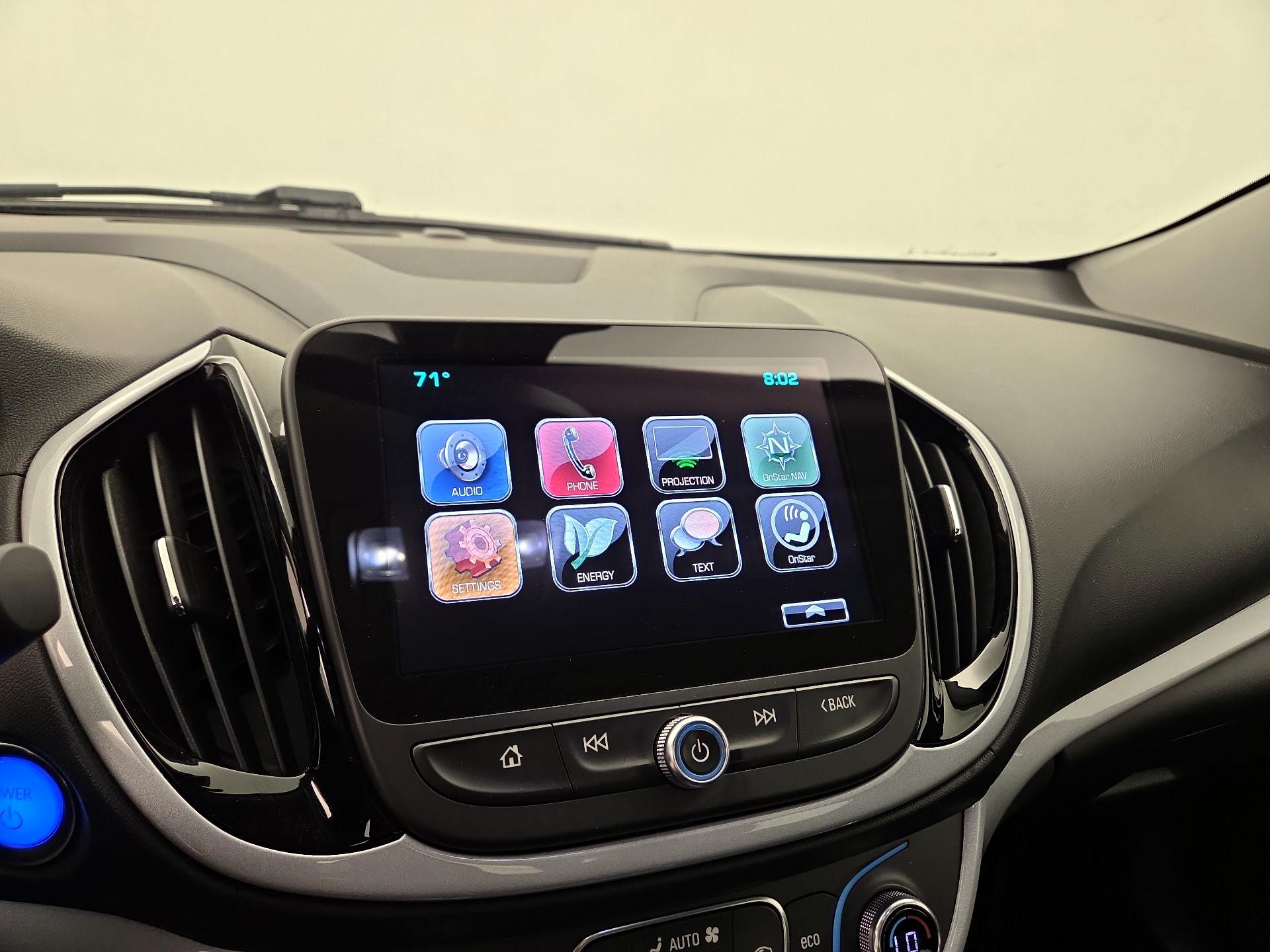 Thumbnail: 2017 Chevrolet Volt - 15