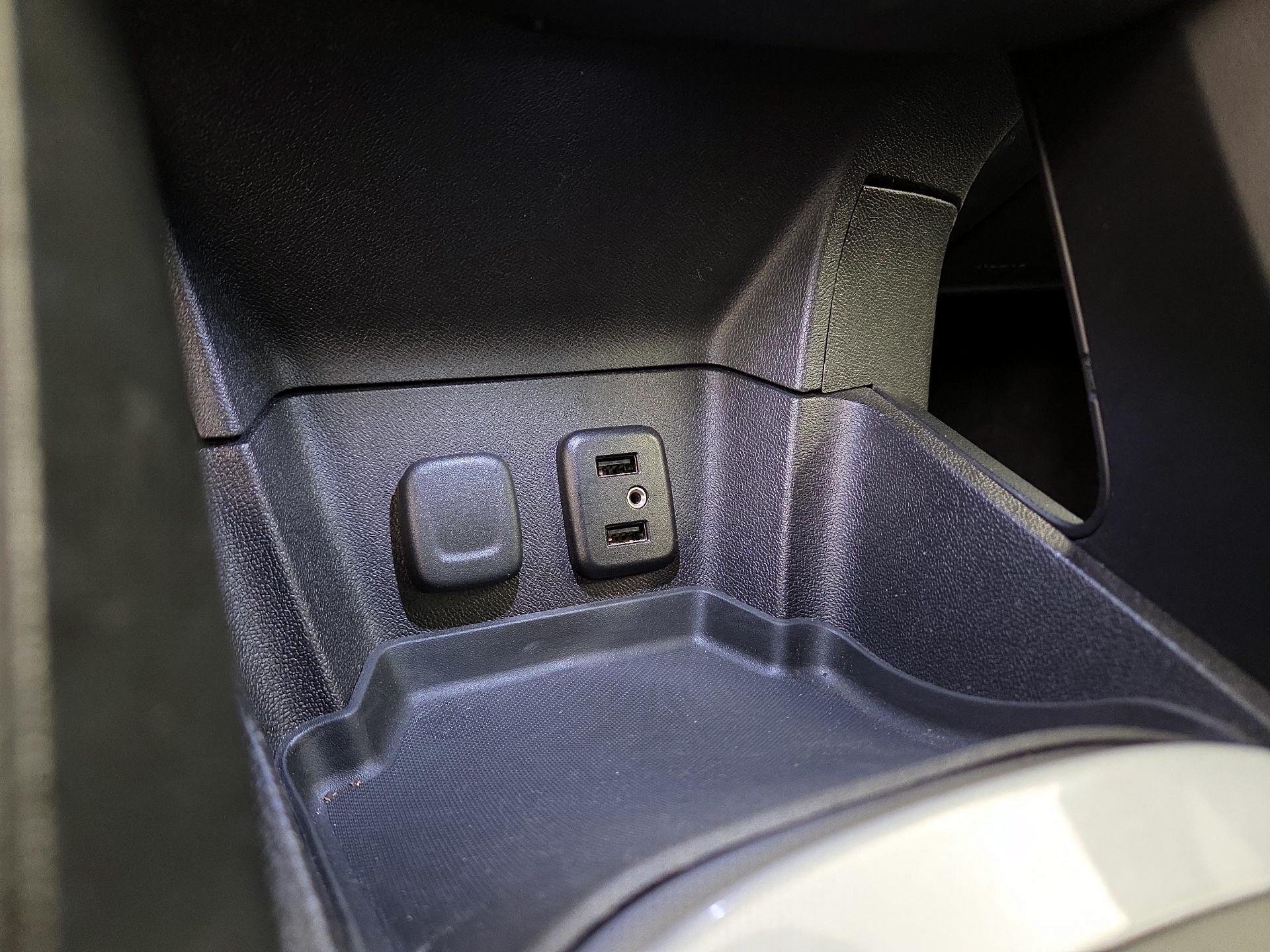 Thumbnail: 2017 Chevrolet Volt - 18