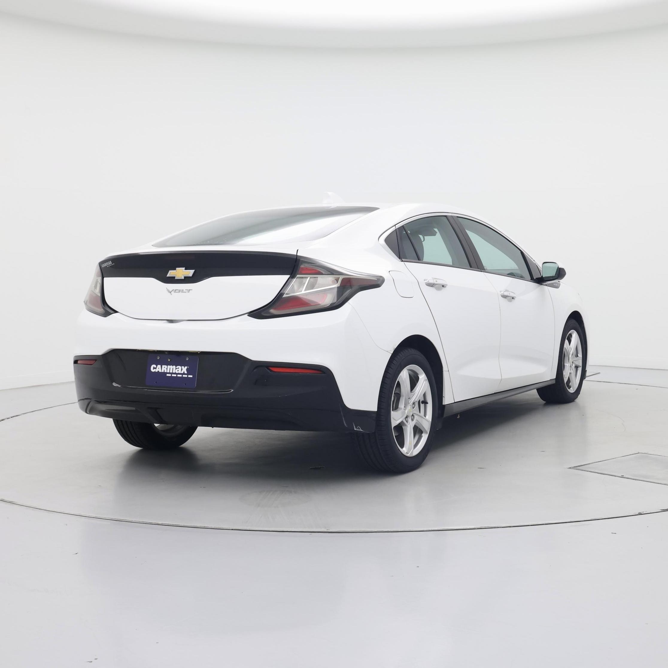 Thumbnail: 2017 Chevrolet Volt - 8