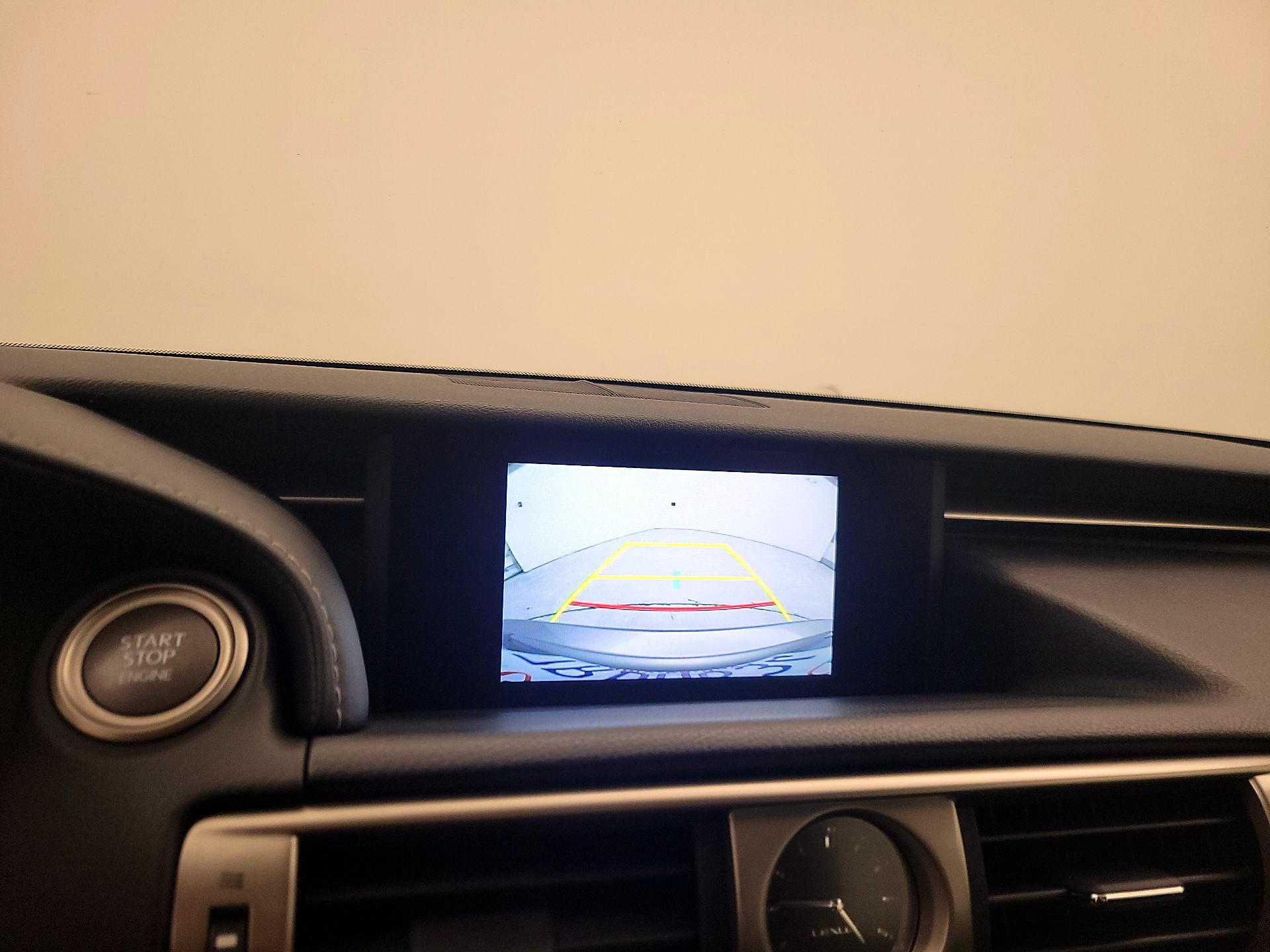 Thumbnail: 2016 Lexus IS - 14