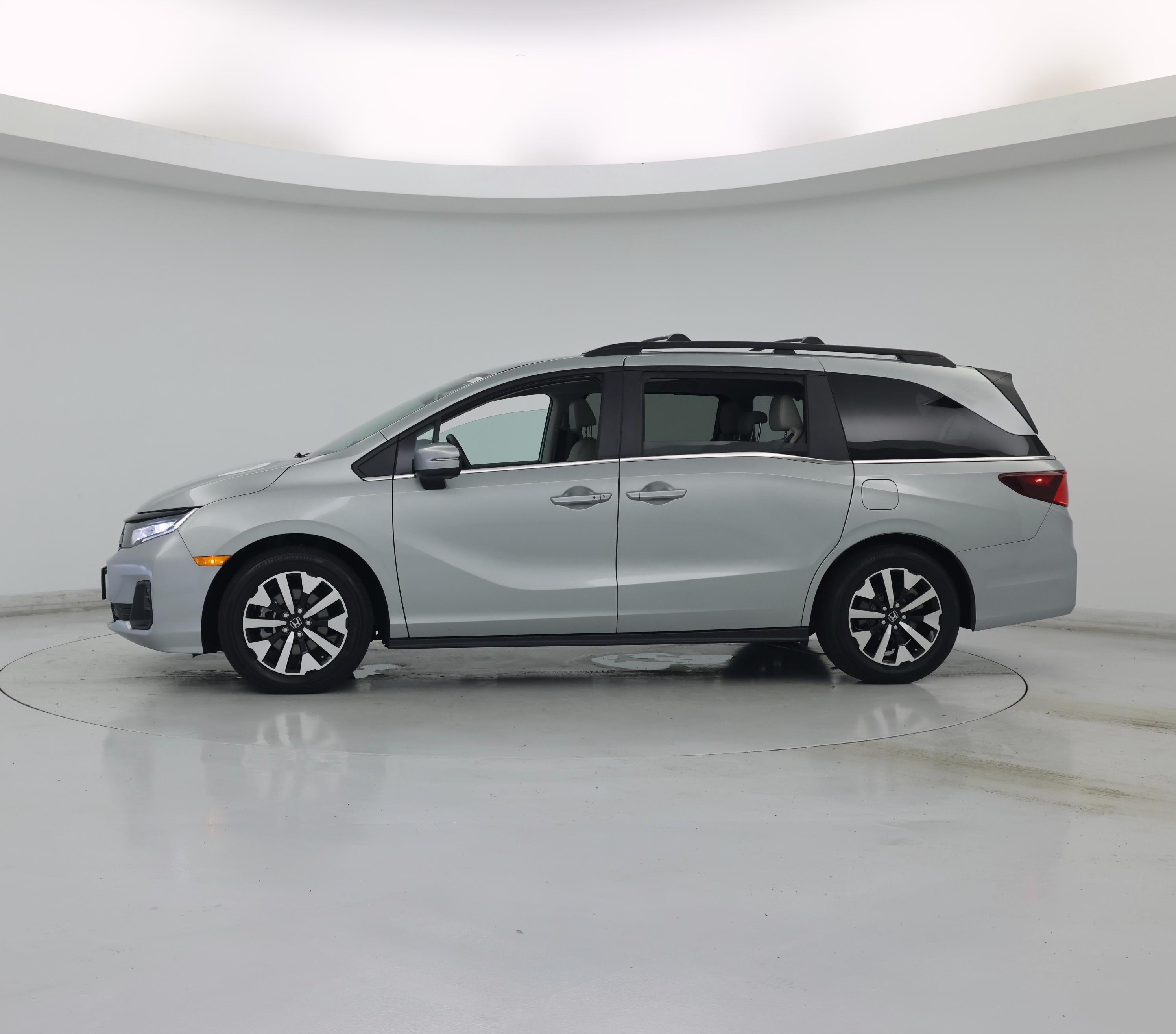 Thumbnail: 2025 Honda Odyssey - 3