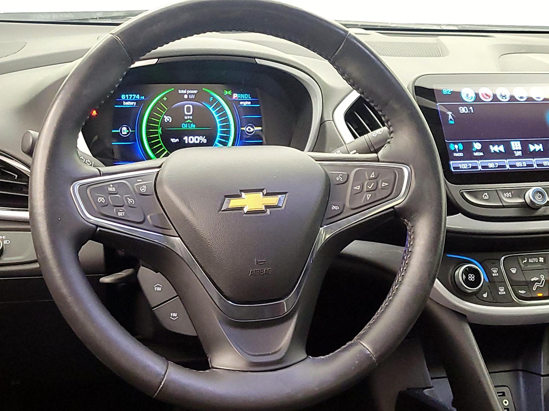 Thumbnail: 2018 Chevrolet Volt - 10