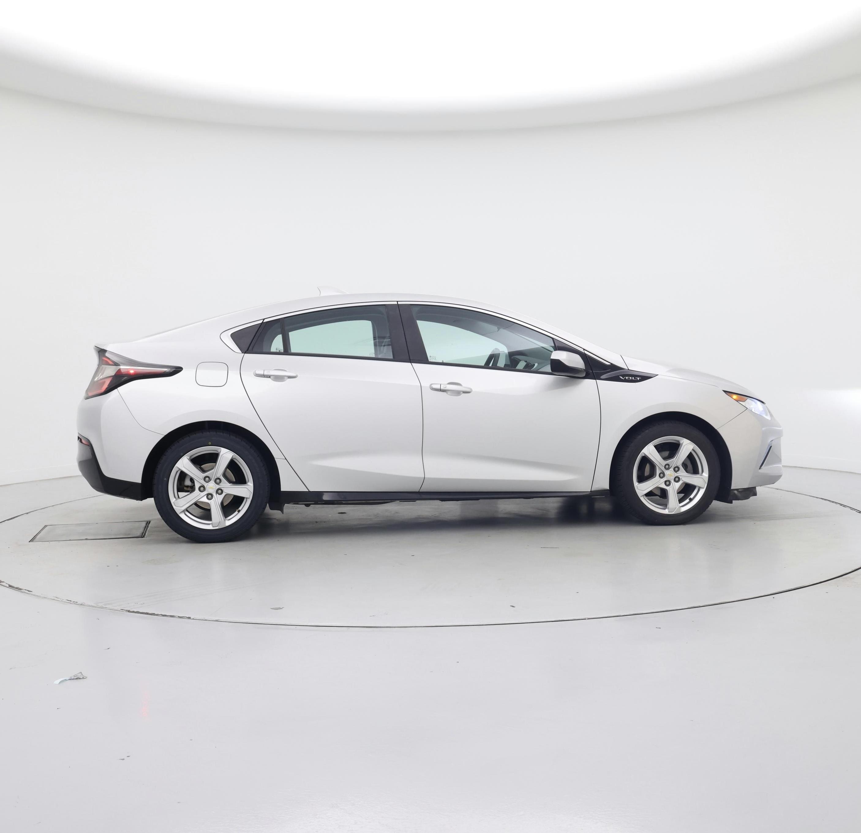 Thumbnail: 2018 Chevrolet Volt - 7