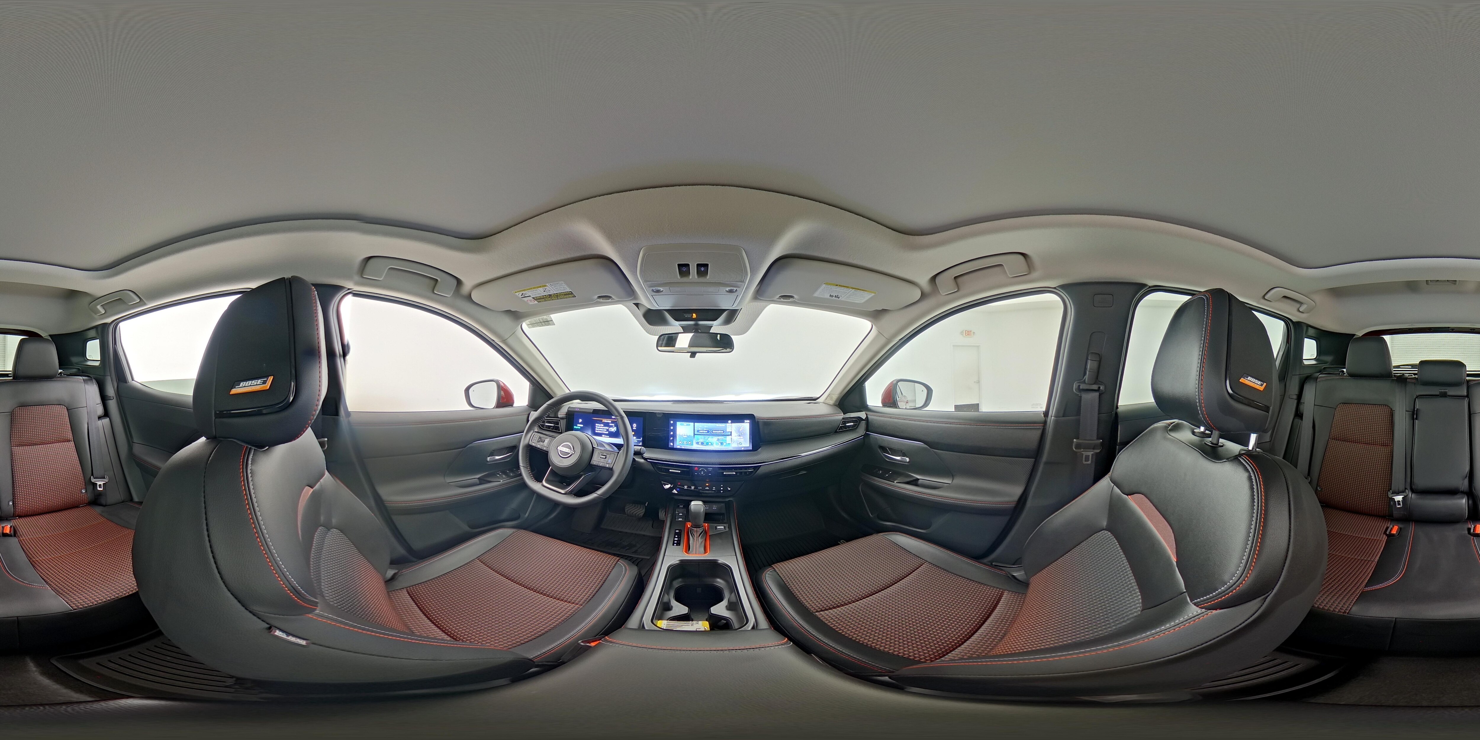 2025 Nissan Kicks SR - Photo 25