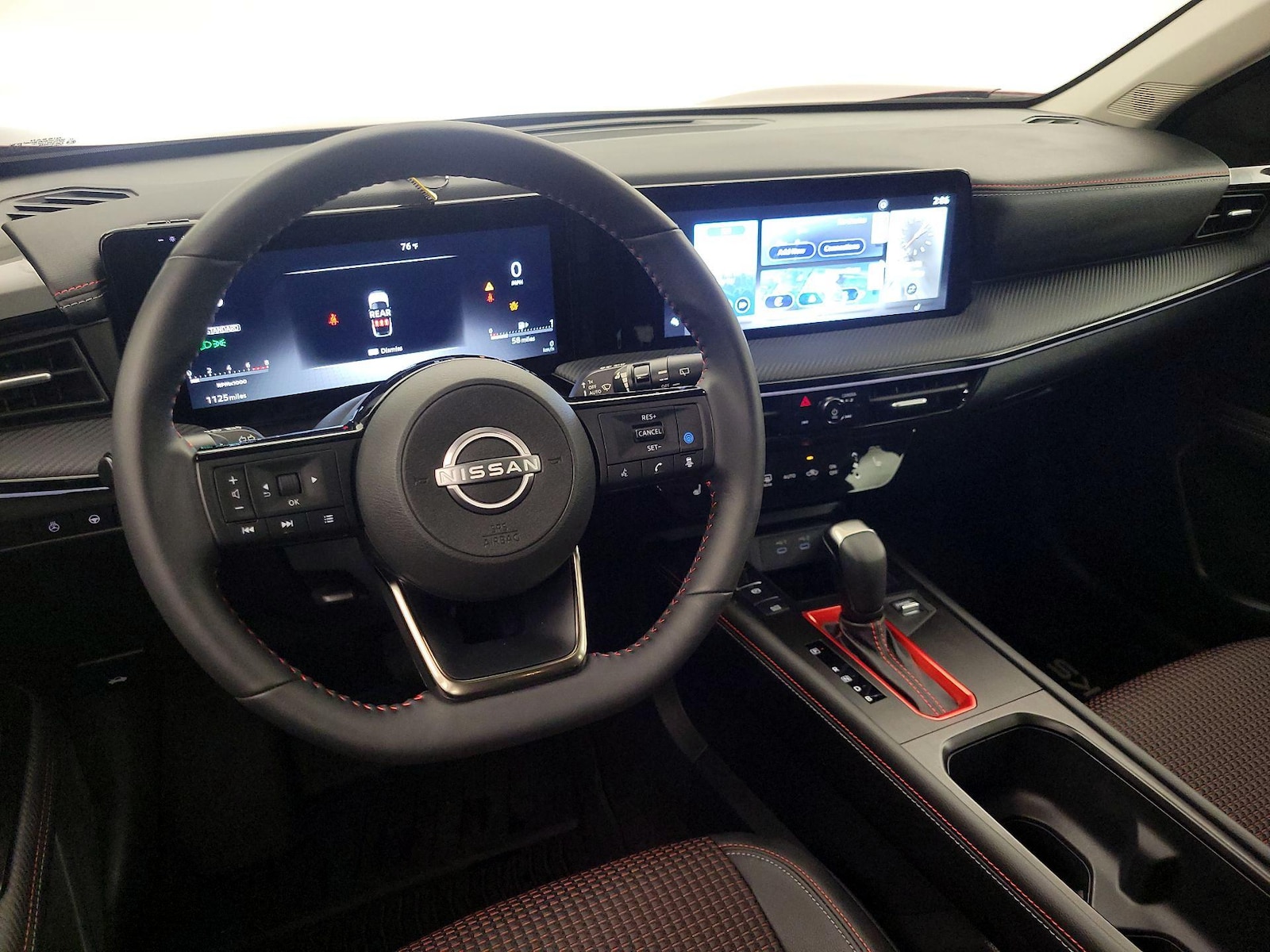 2025 Nissan Kicks SR - Photo 10