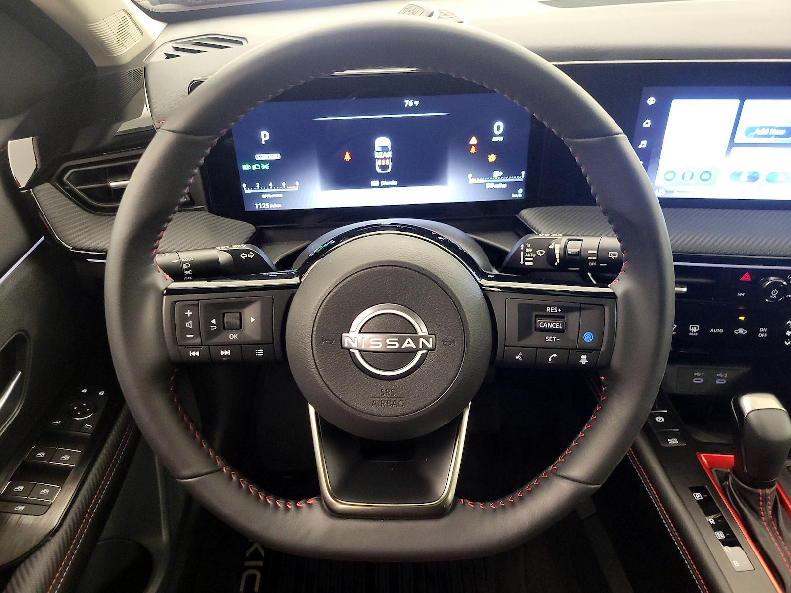 2025 Nissan Kicks SR - Photo 11