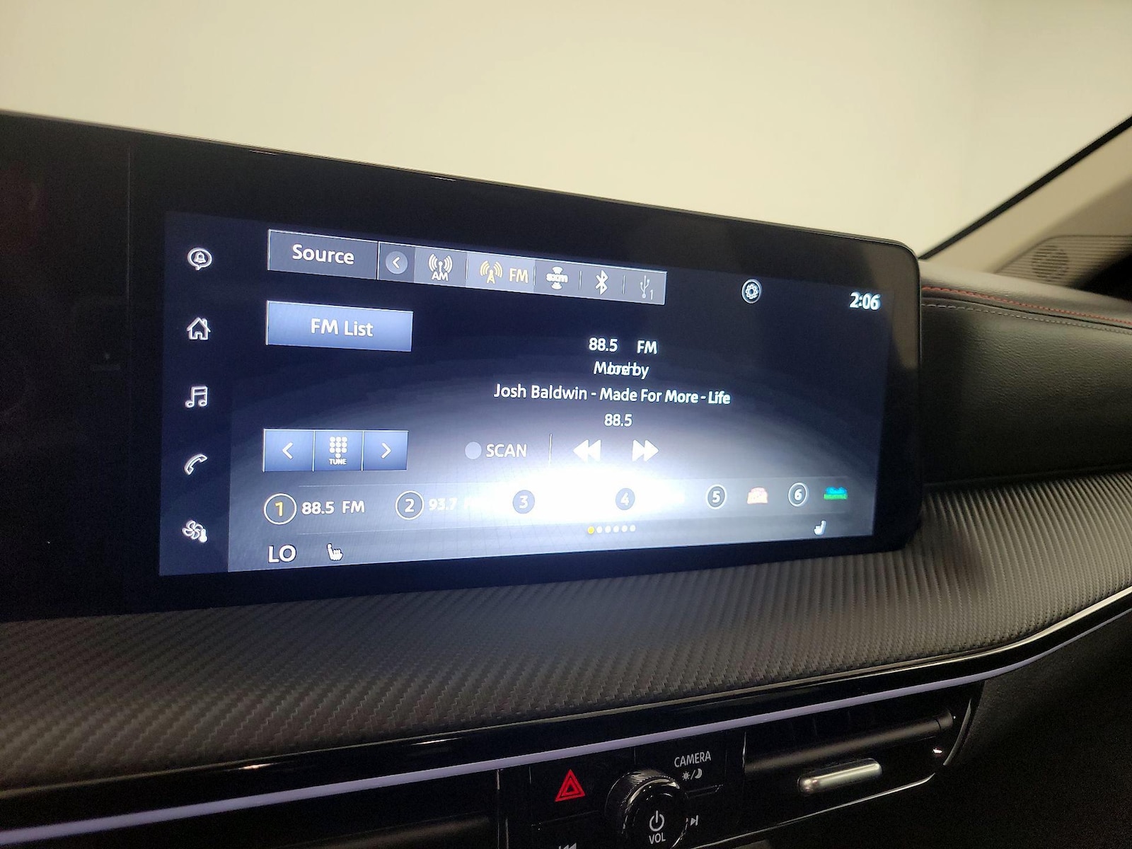 2025 Nissan Kicks SR - Photo 16