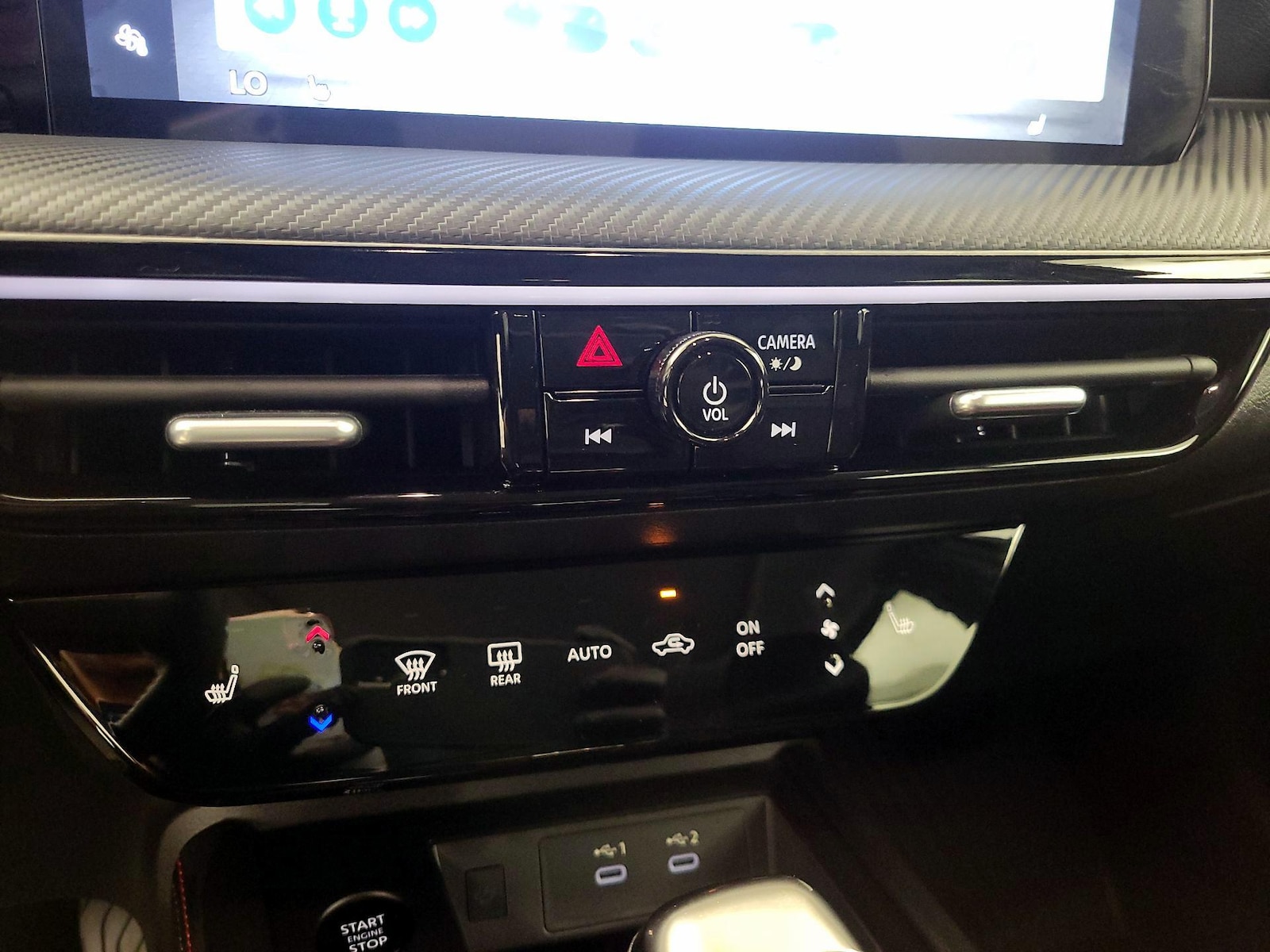 2025 Nissan Kicks SR - Photo 17