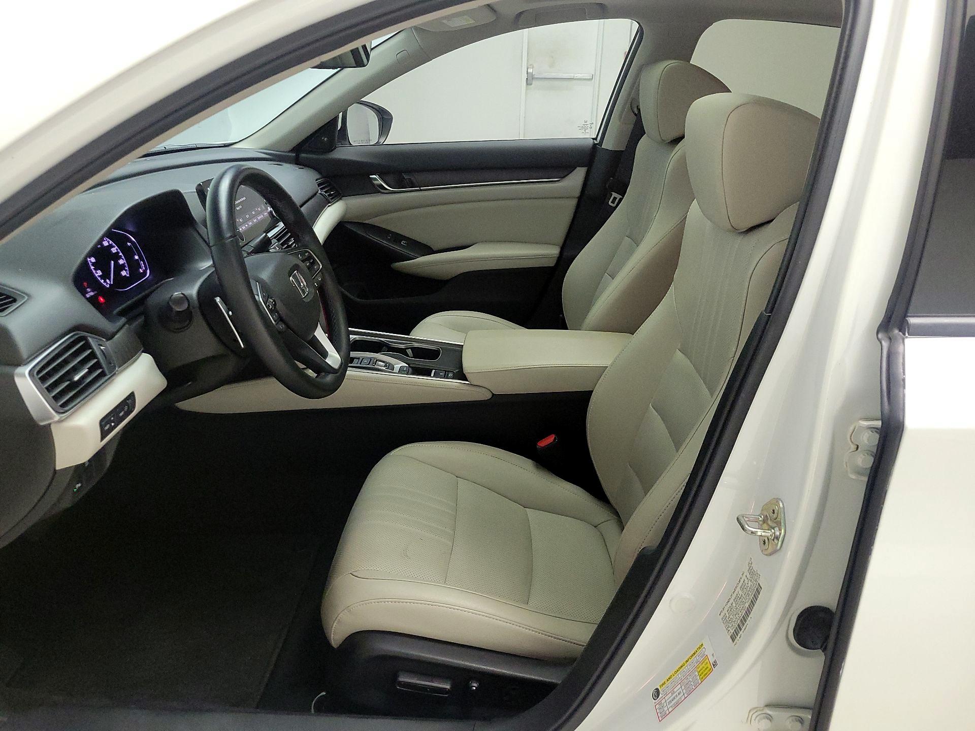 Thumbnail: 2019 Honda Accord - 11