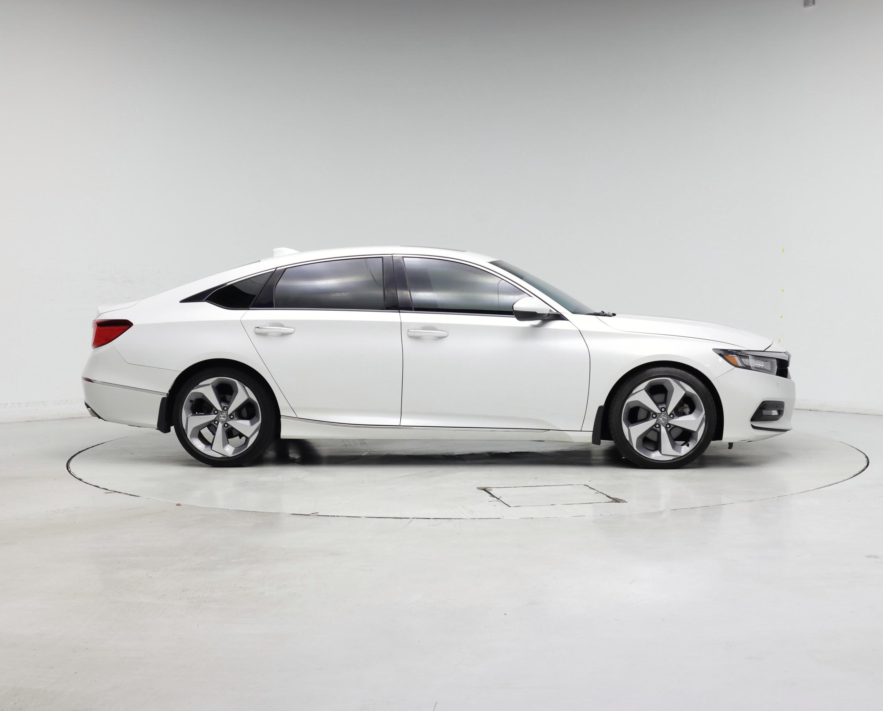 Thumbnail: 2019 Honda Accord - 7