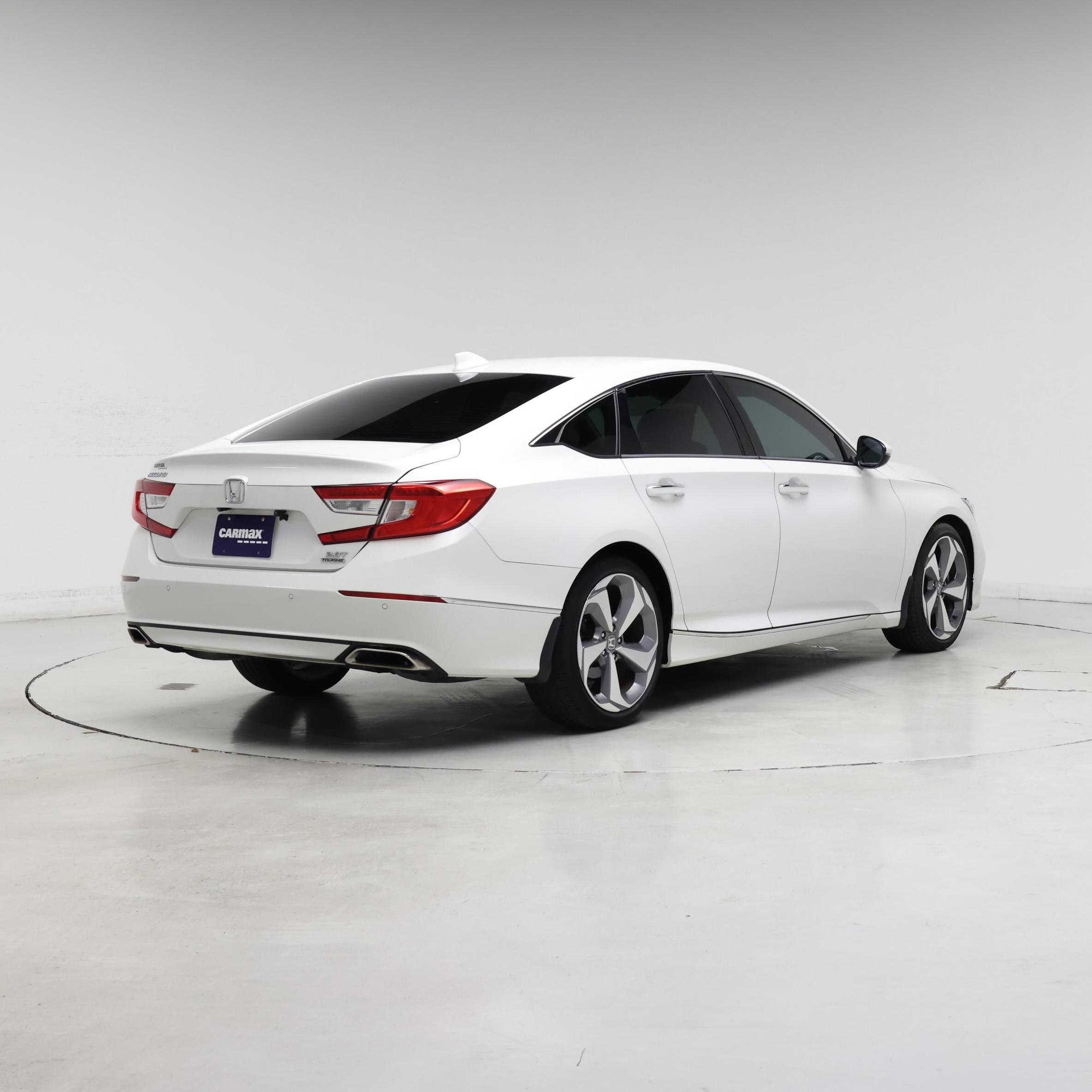 Thumbnail: 2019 Honda Accord - 8