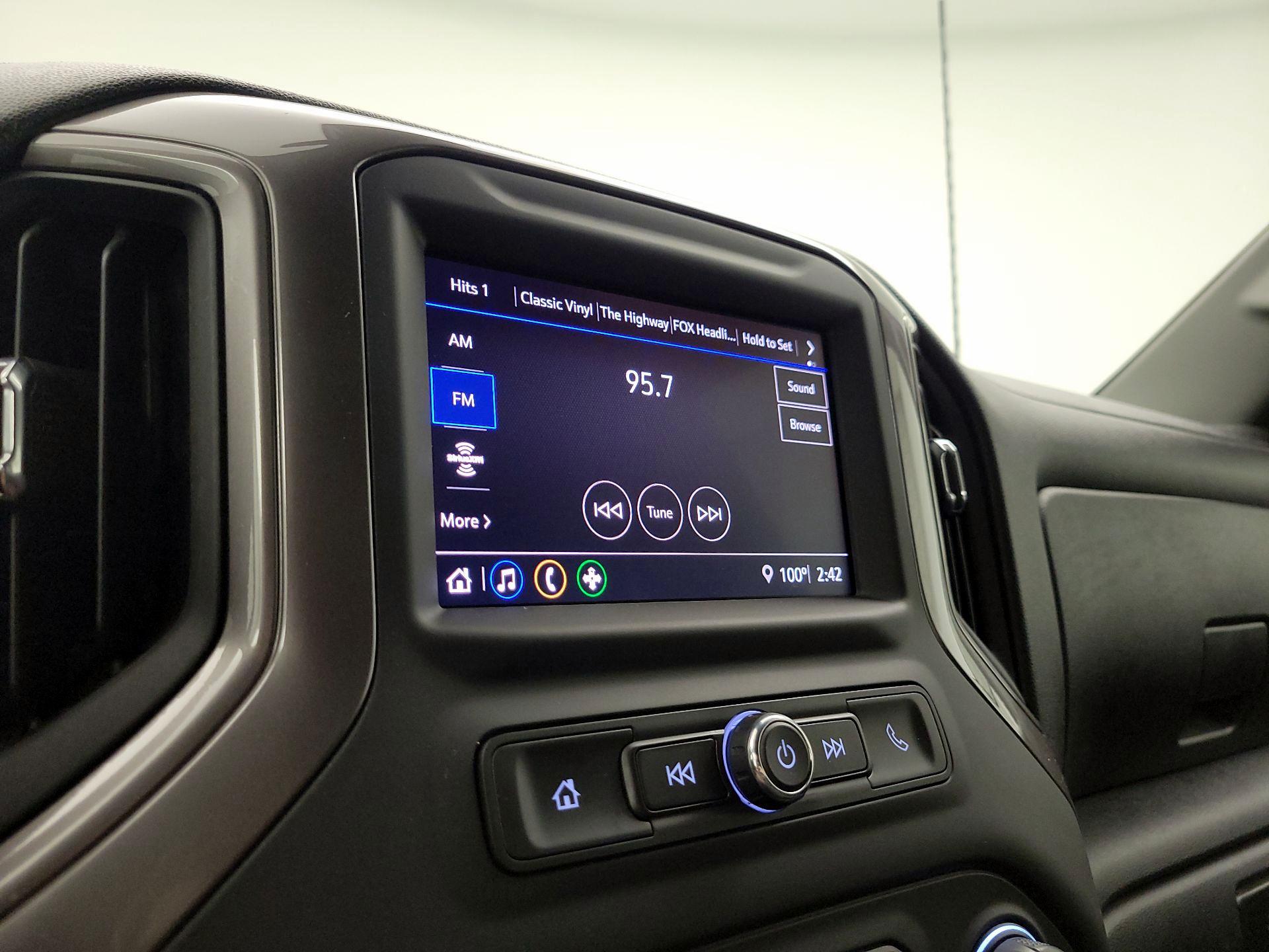 Thumbnail: 2024 Chevrolet Silverado 2500 - 15