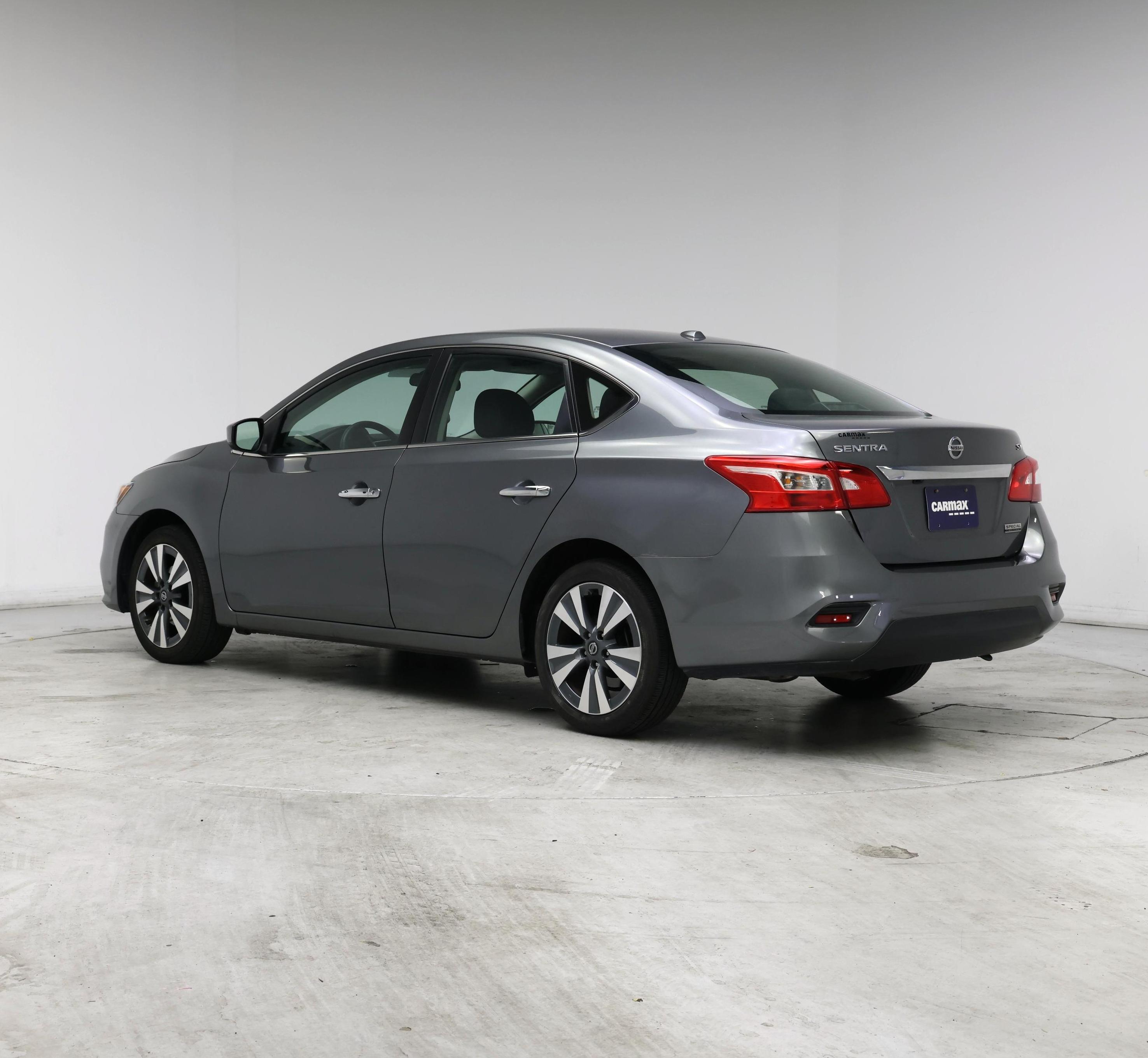Thumbnail: 2019 Nissan Sentra - 2