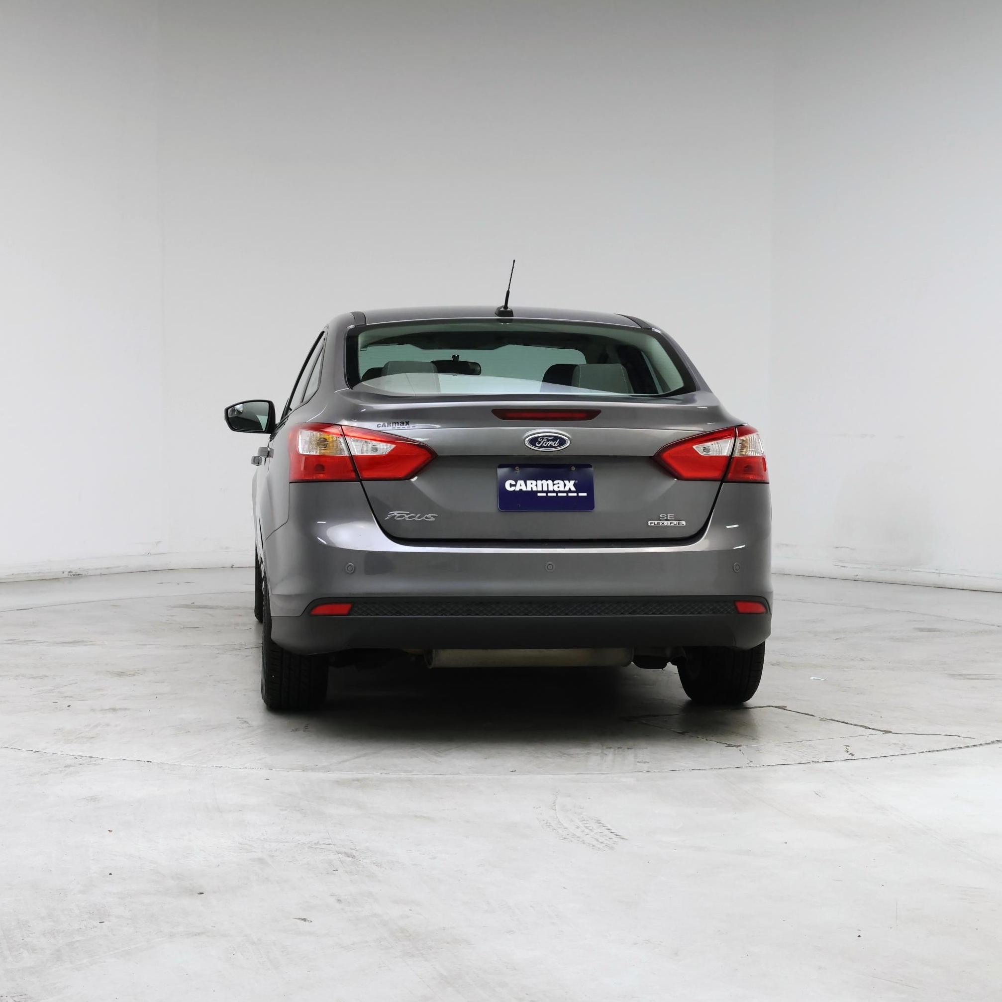 Thumbnail: 2014 Ford Focus - 6