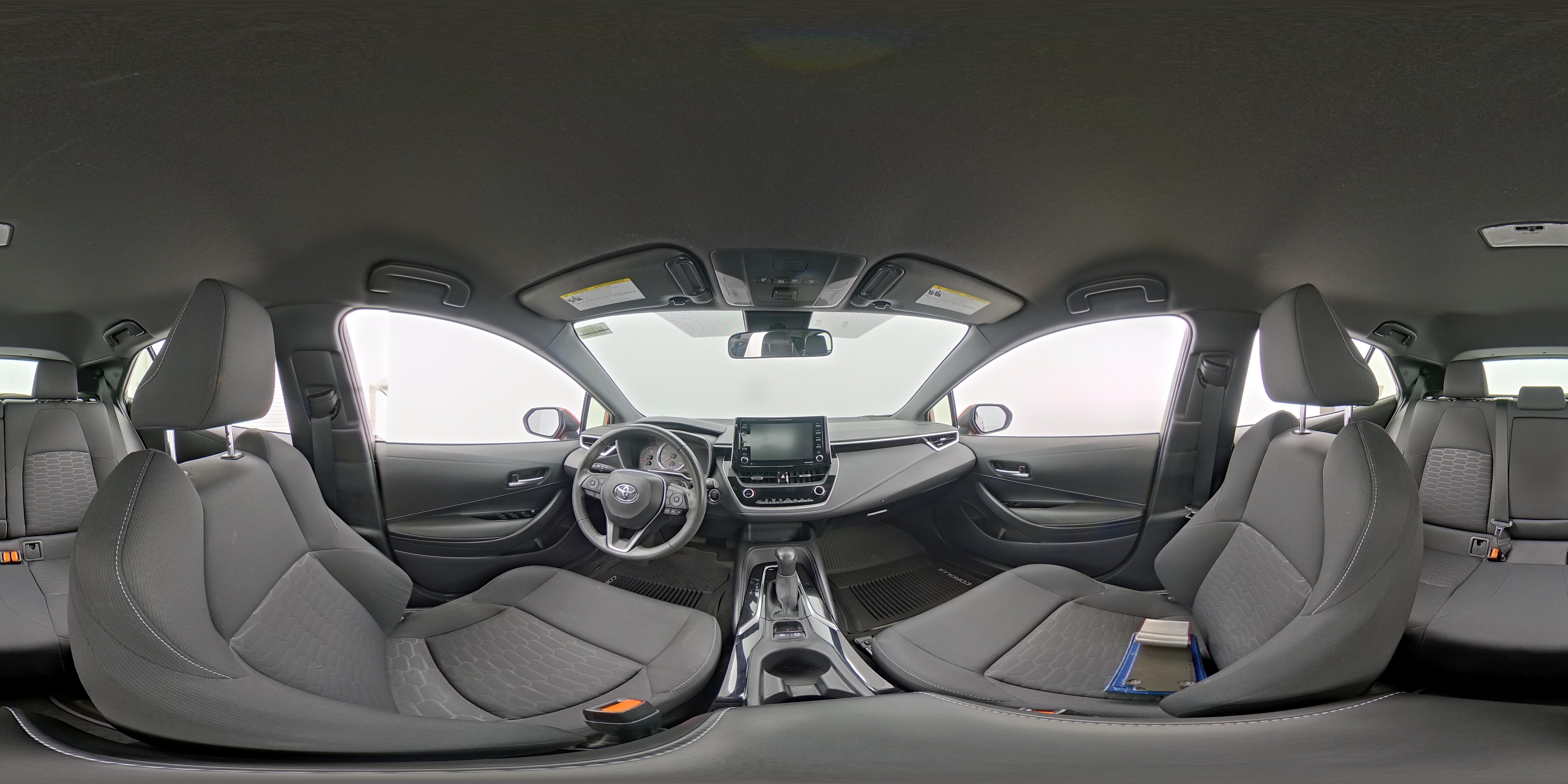 2020 Toyota Corolla Hatchback SE - Photo 23