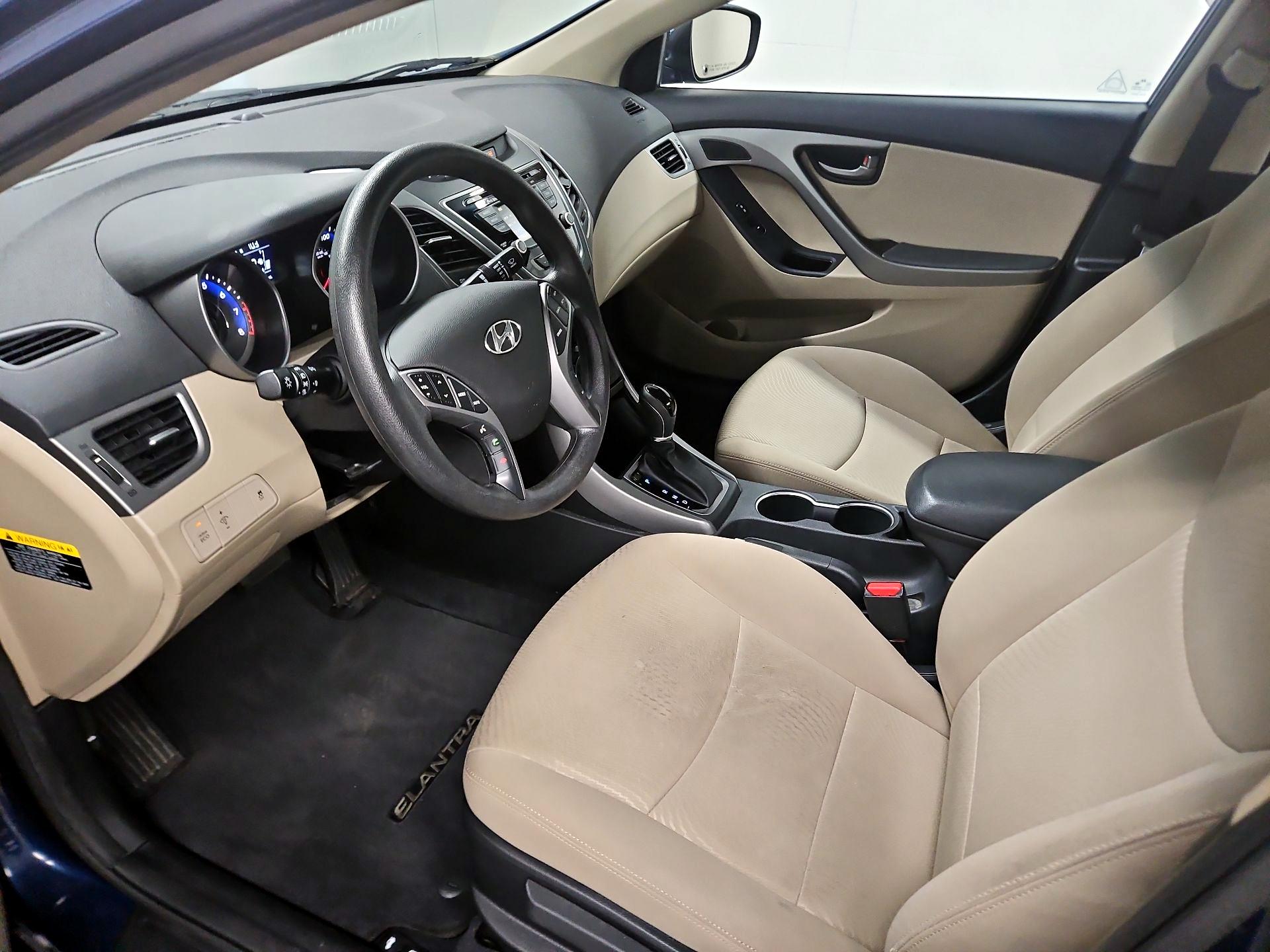 Thumbnail: 2015 Hyundai Elantra - 11