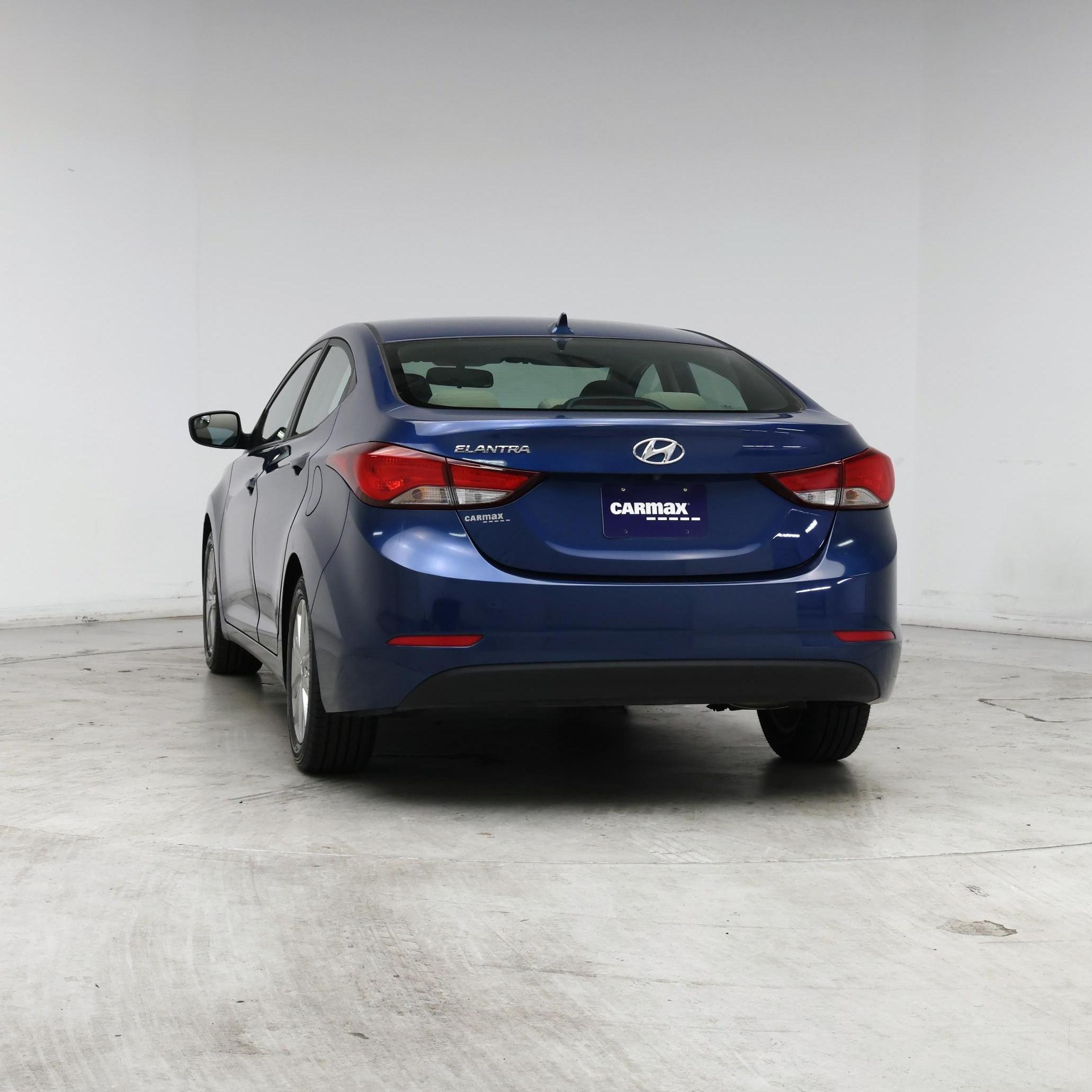 Thumbnail: 2015 Hyundai Elantra - 6