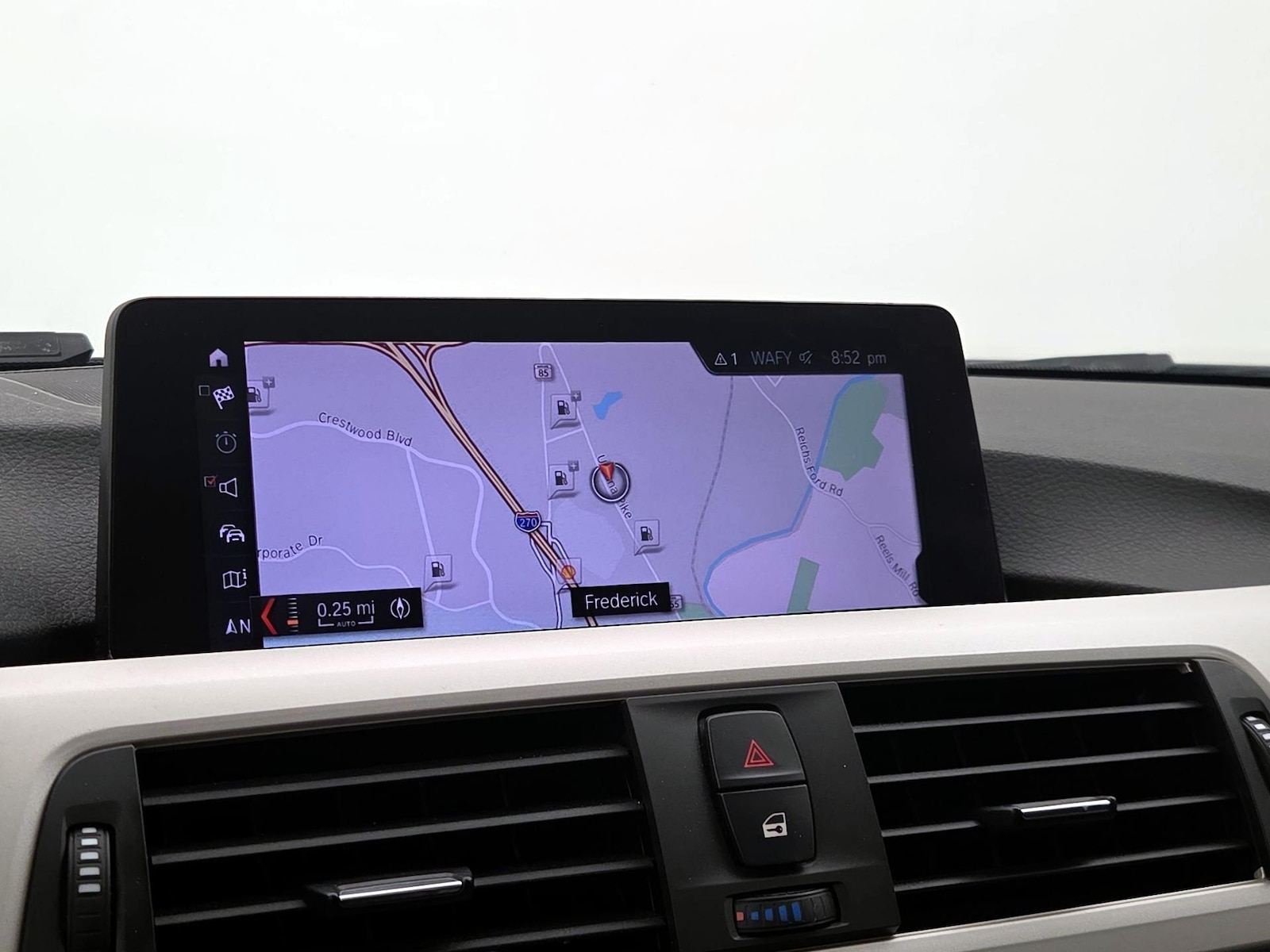 2018 BMW 3 Series 320i - Photo 15