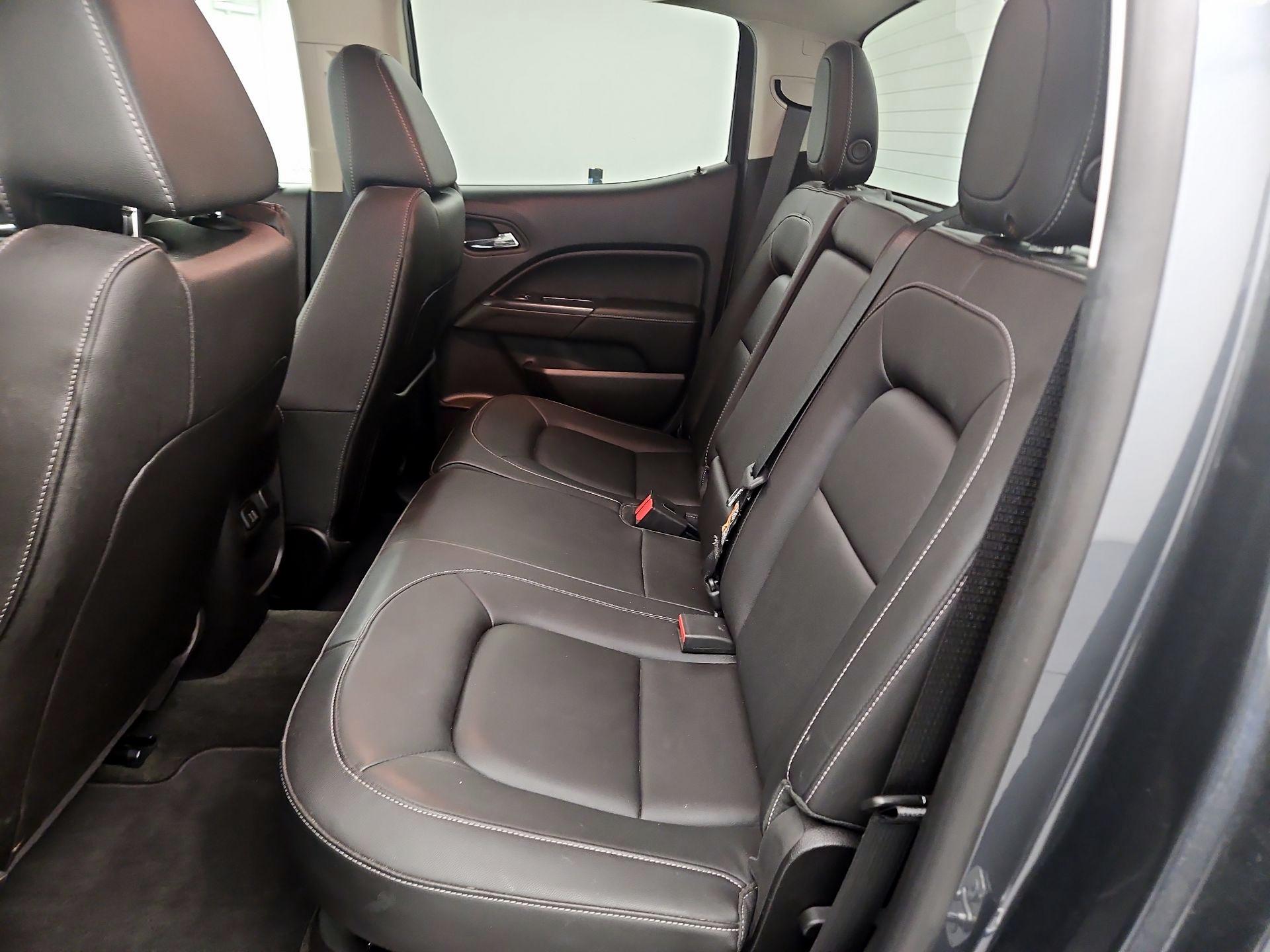 Thumbnail: 2015 GMC Canyon - 19
