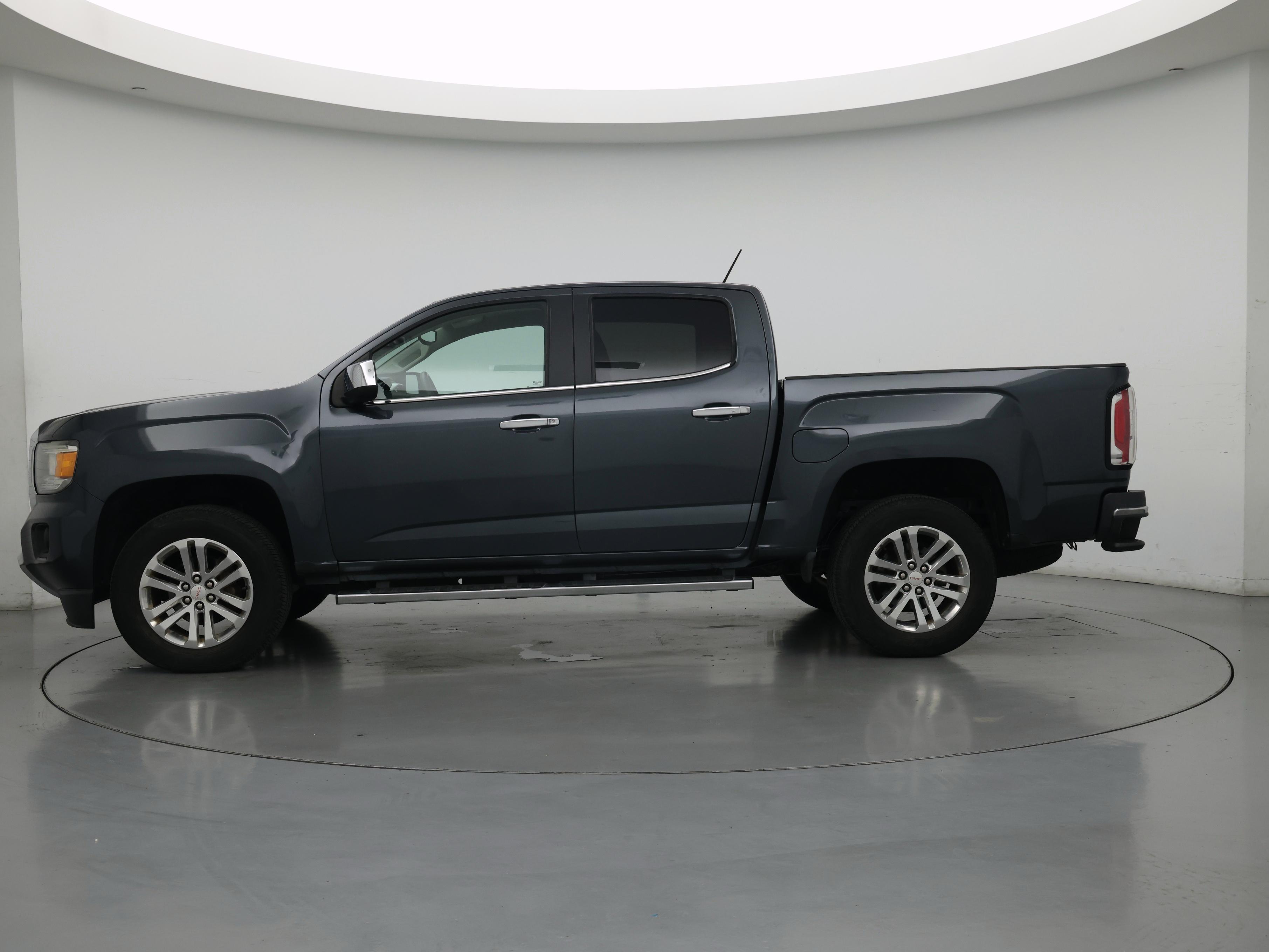 Thumbnail: 2015 GMC Canyon - 3
