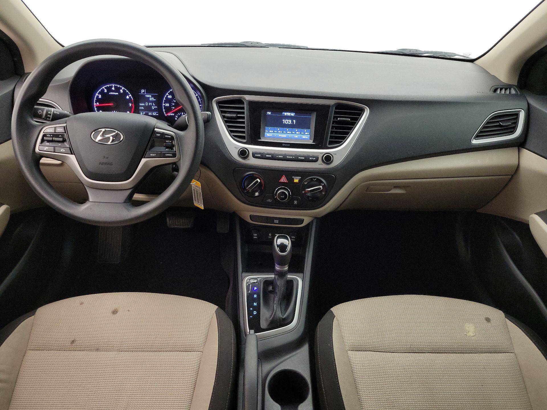 Thumbnail: 2022 Hyundai Accent - 9