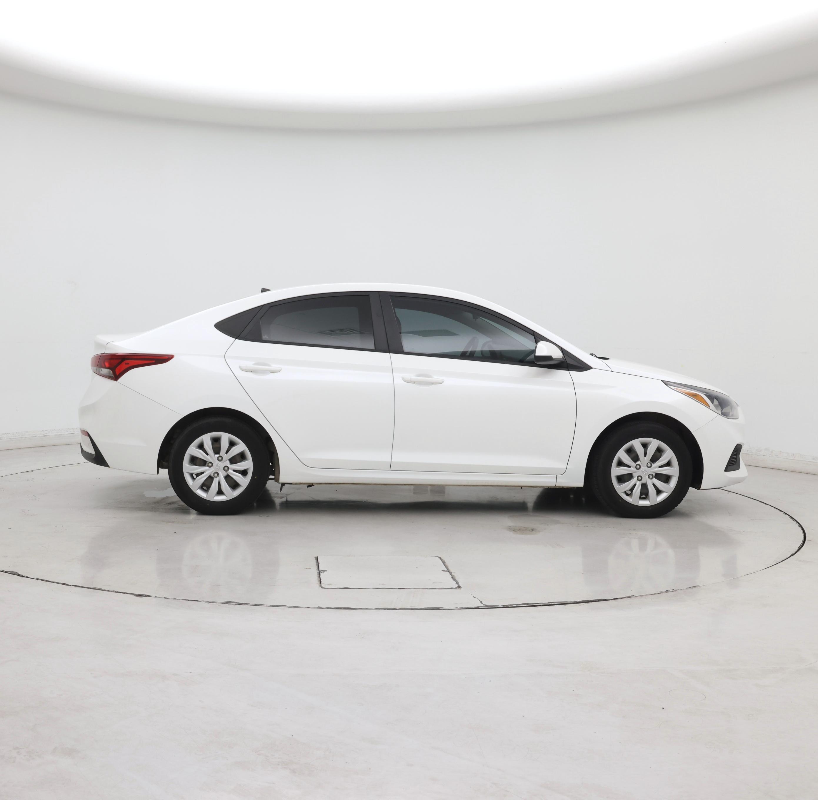 Thumbnail: 2022 Hyundai Accent - 7