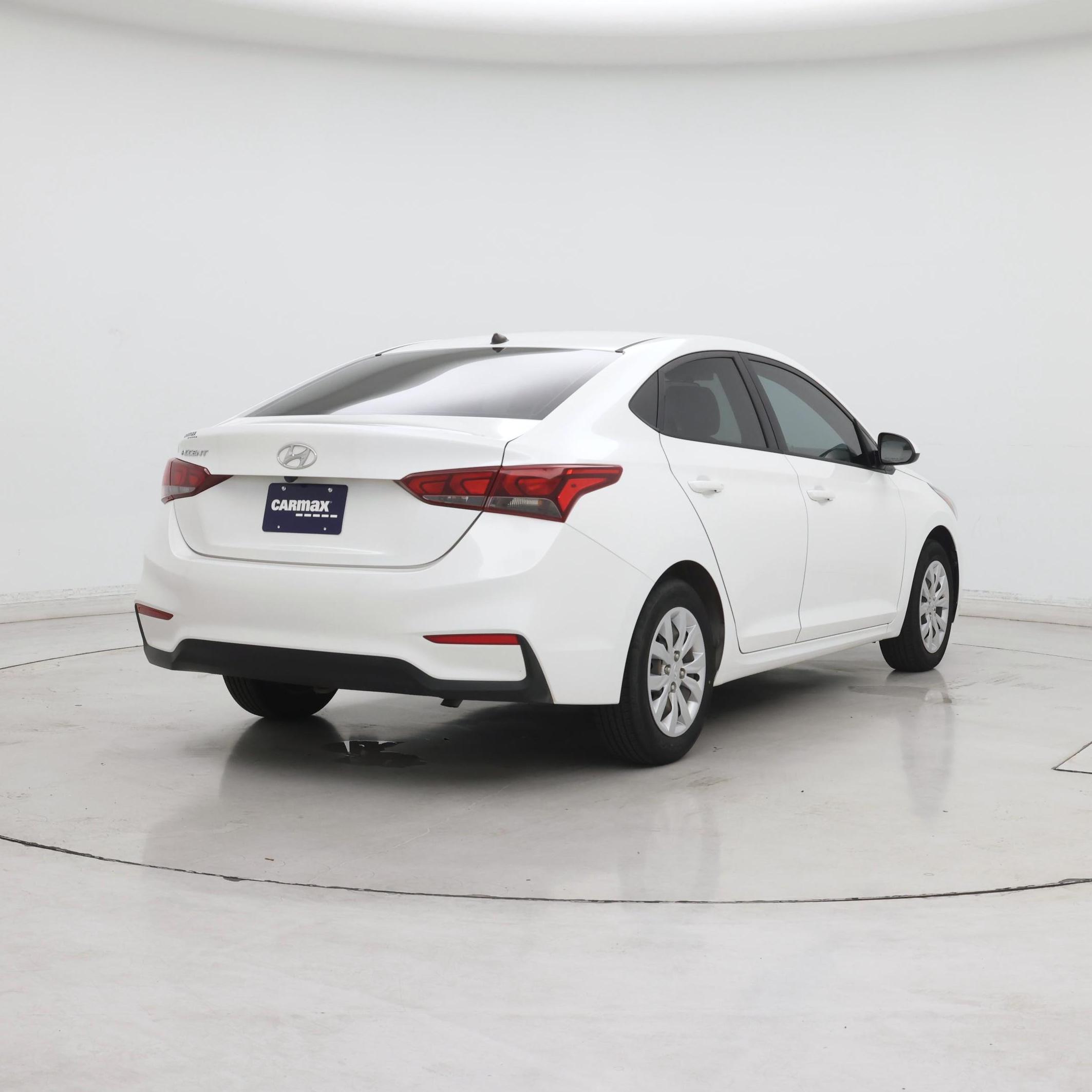 Thumbnail: 2022 Hyundai Accent - 8