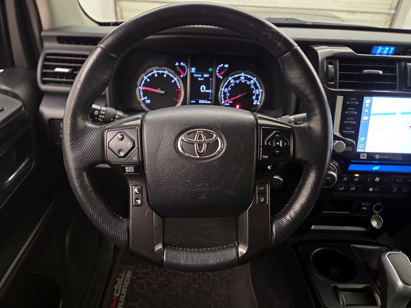 2023 Toyota 4Runner TRD Pro - Photo 11