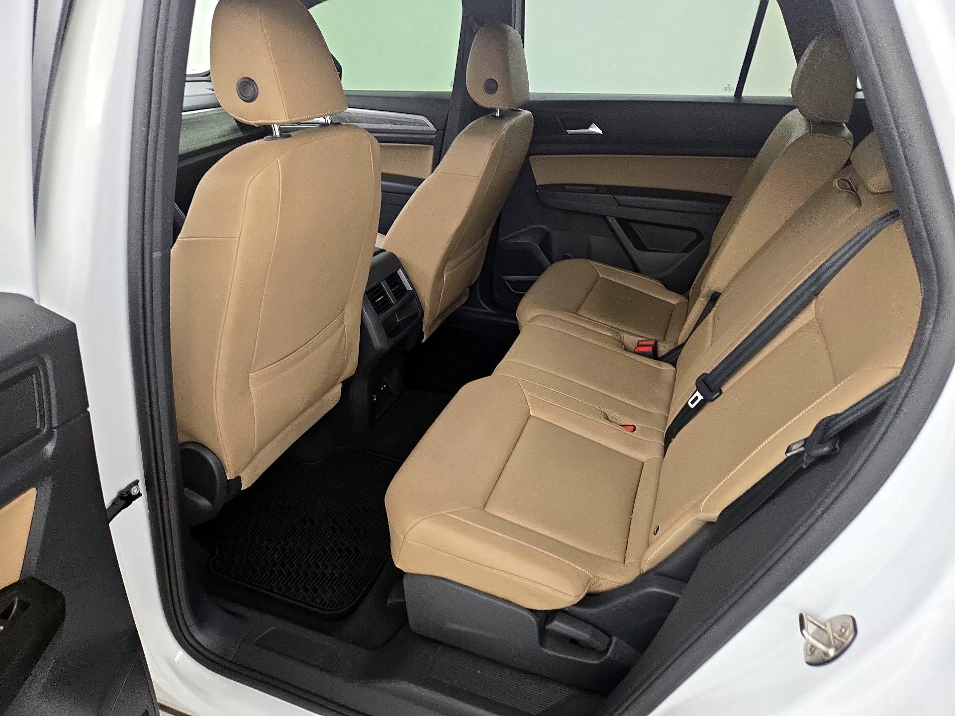 Thumbnail: 2020 Volkswagen Atlas - 19
