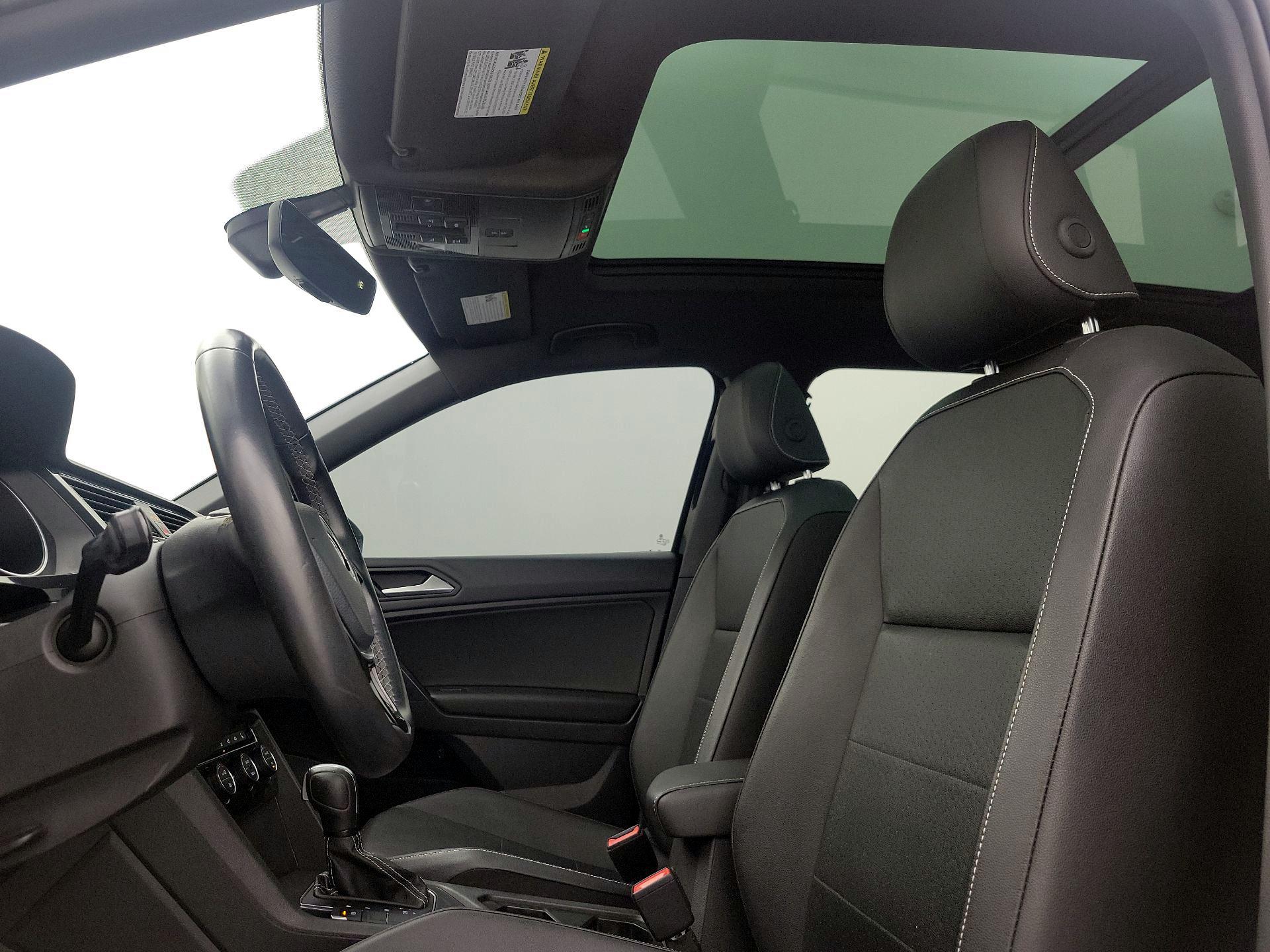 Thumbnail: 2021 Volkswagen Tiguan - 19