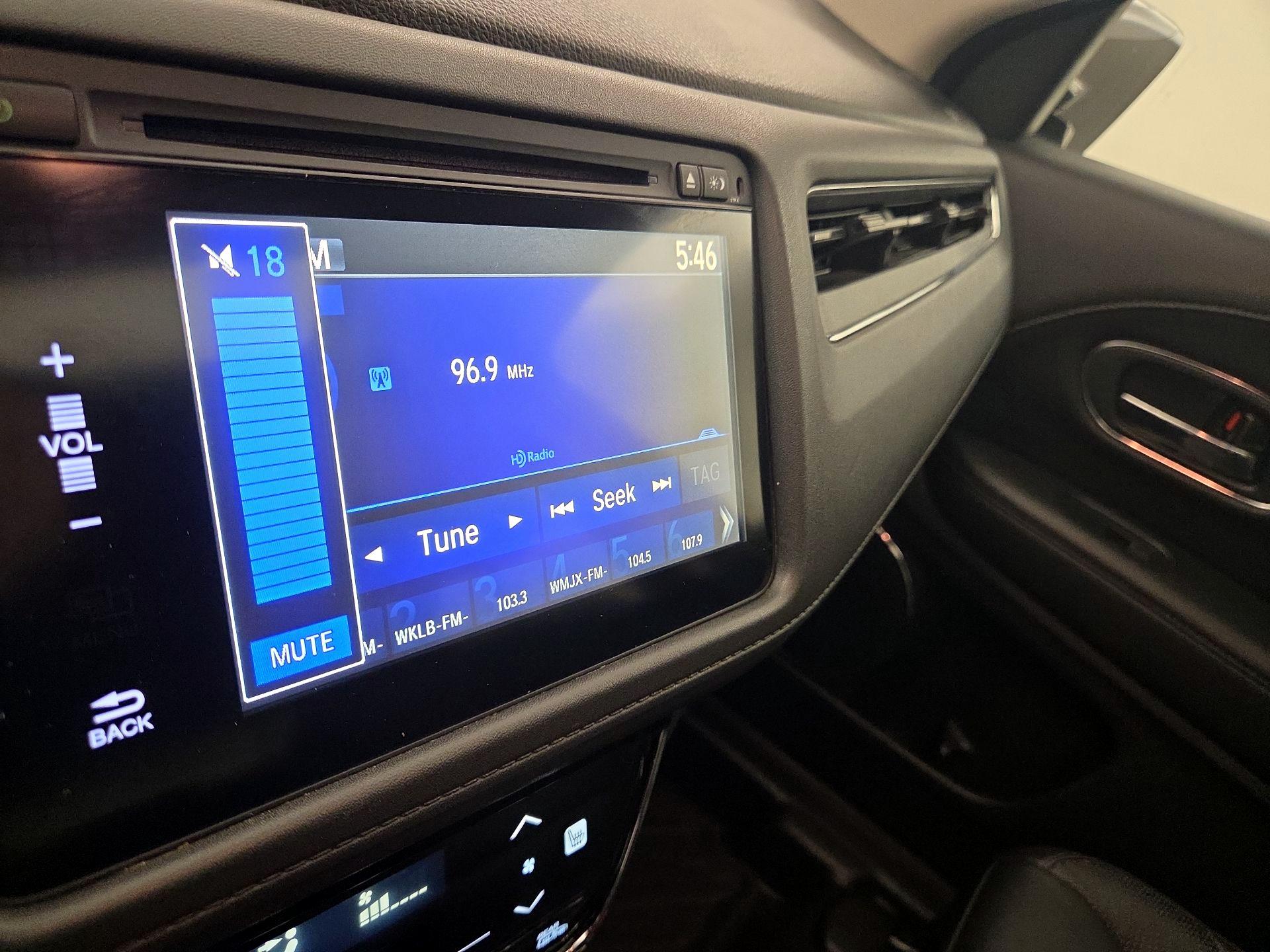 Thumbnail: 2018 Honda HR-V - 15