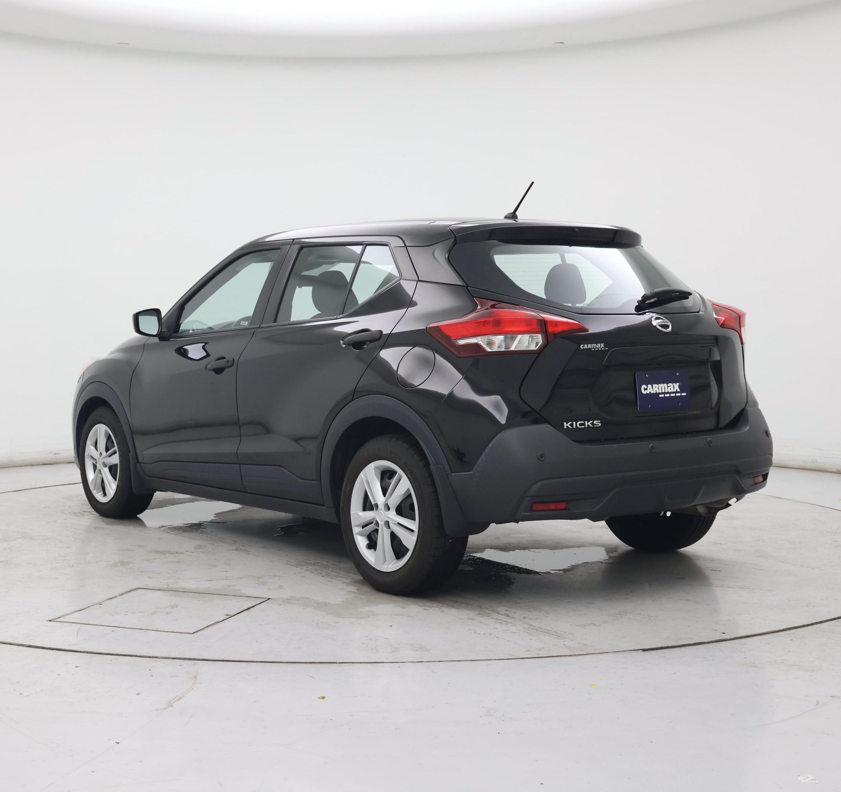 Thumbnail: 2020 Nissan Kicks - 2