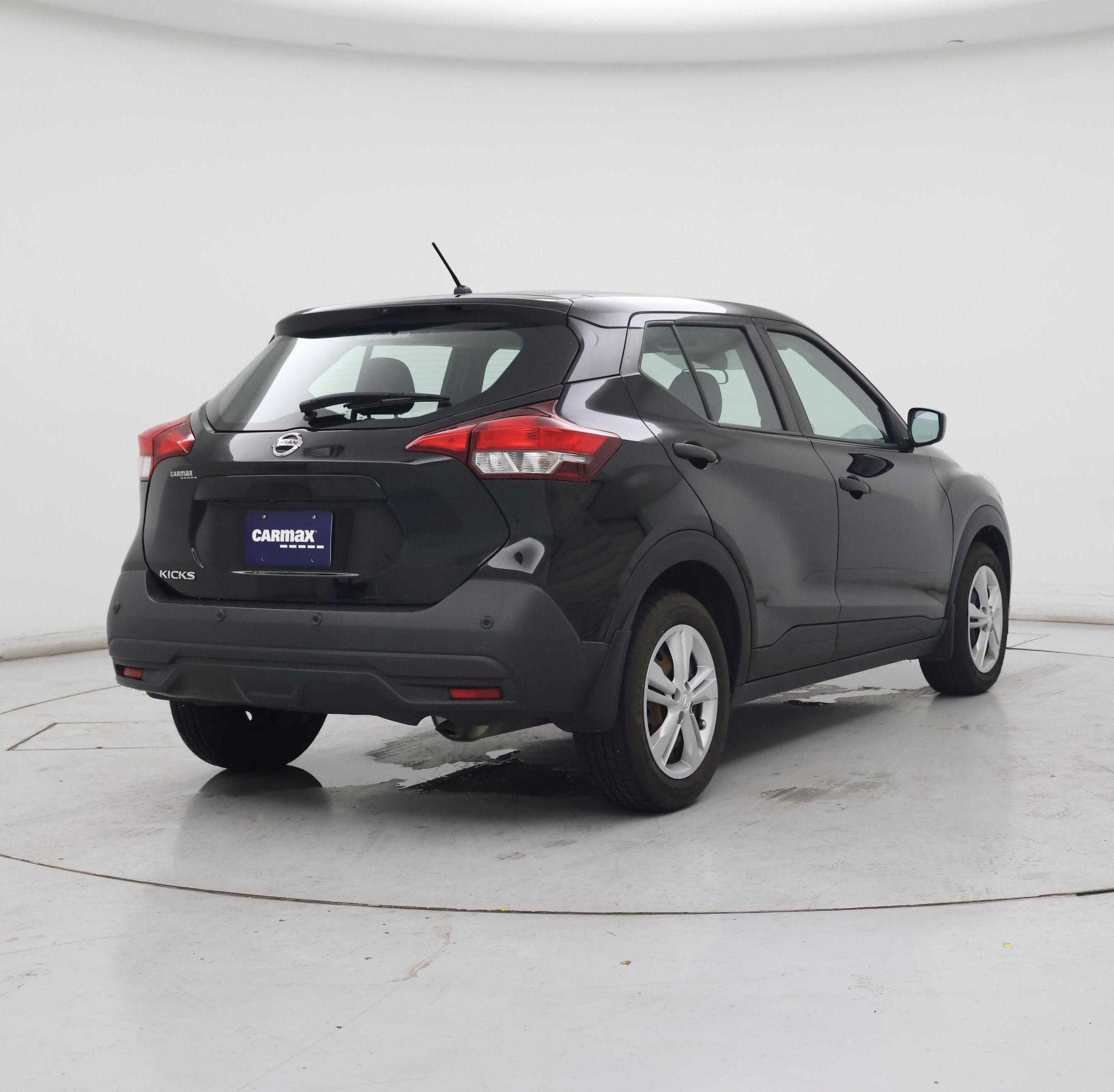 Thumbnail: 2020 Nissan Kicks - 8