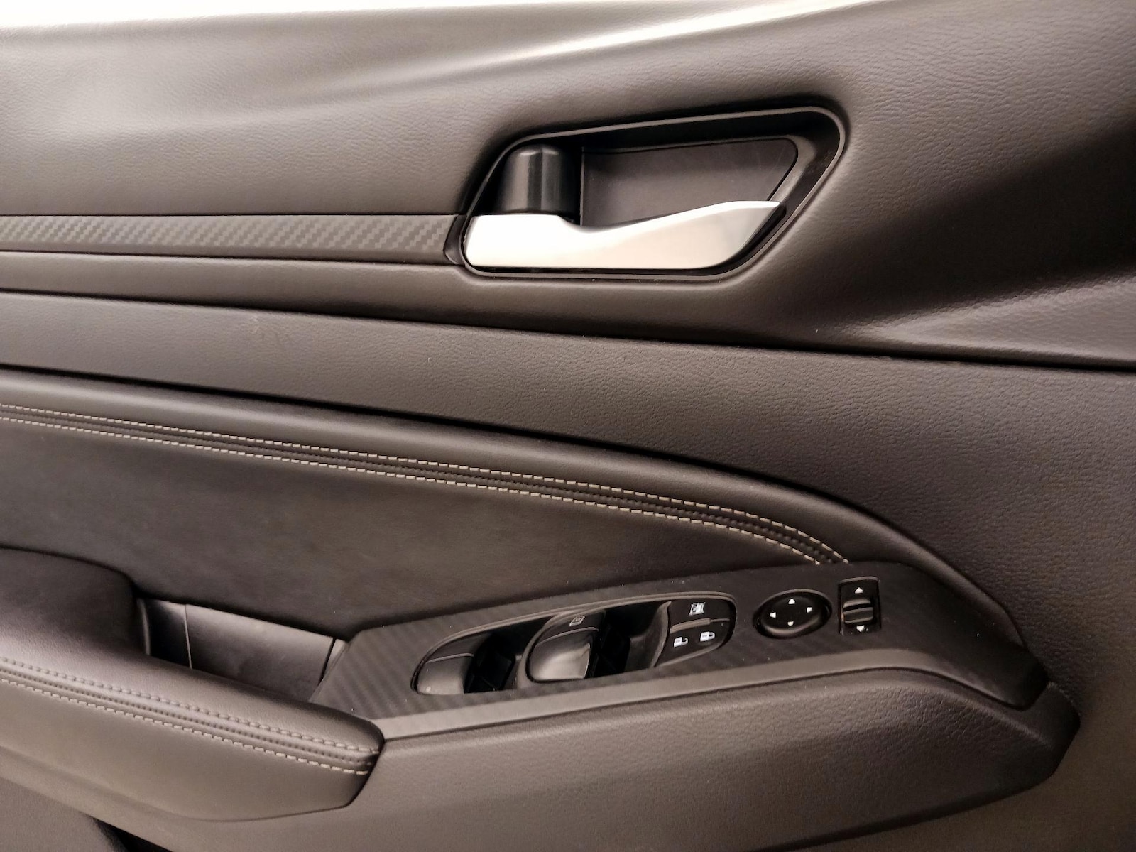 2020 Nissan Altima S - Photo 13