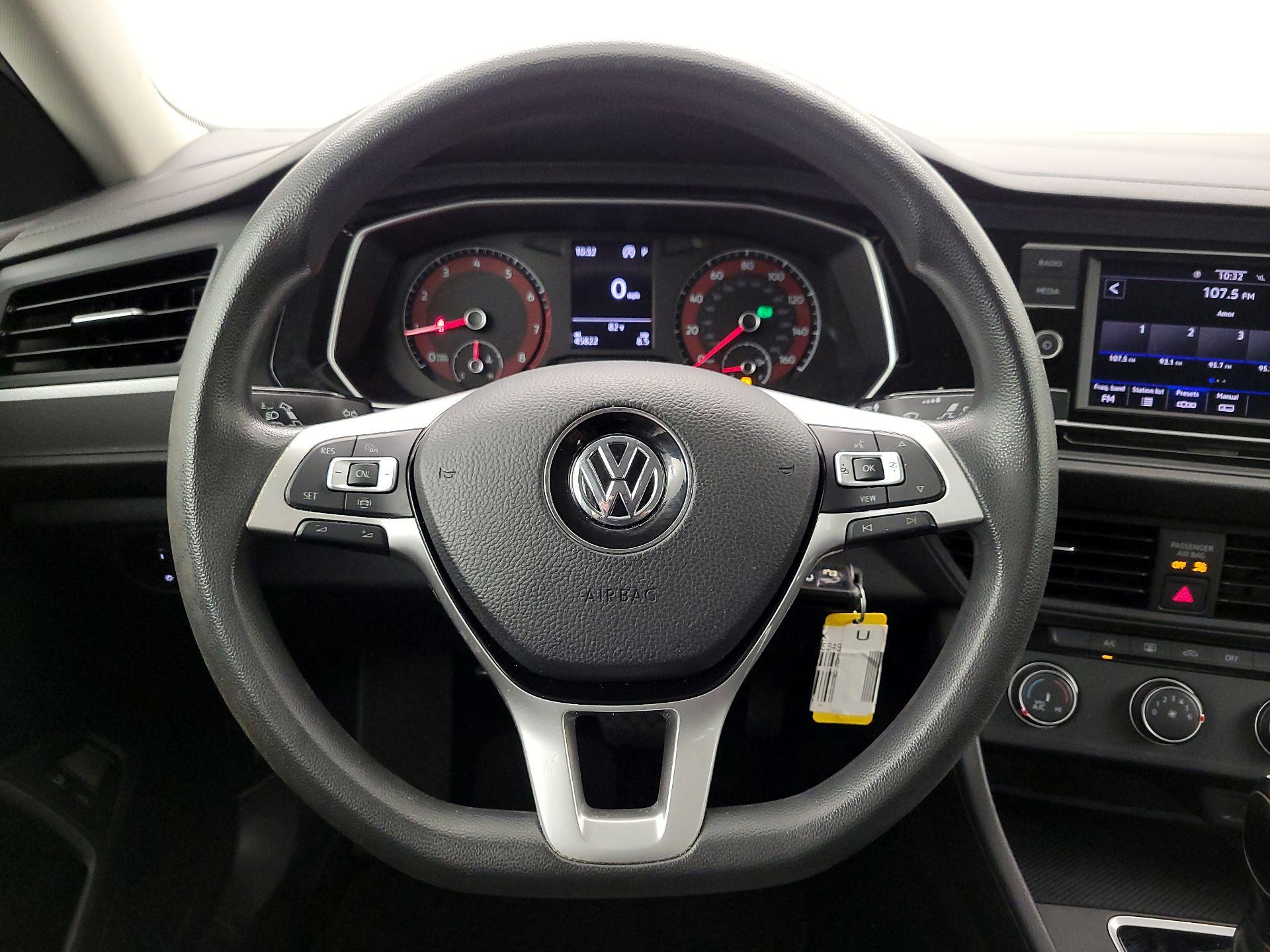 Thumbnail: 2020 Volkswagen Jetta - 10
