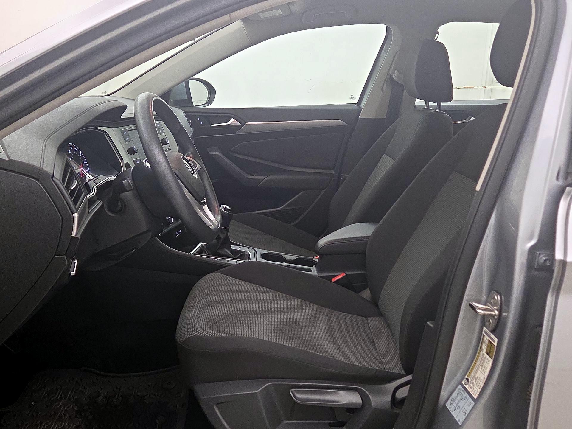 Thumbnail: 2021 Volkswagen Jetta - 11
