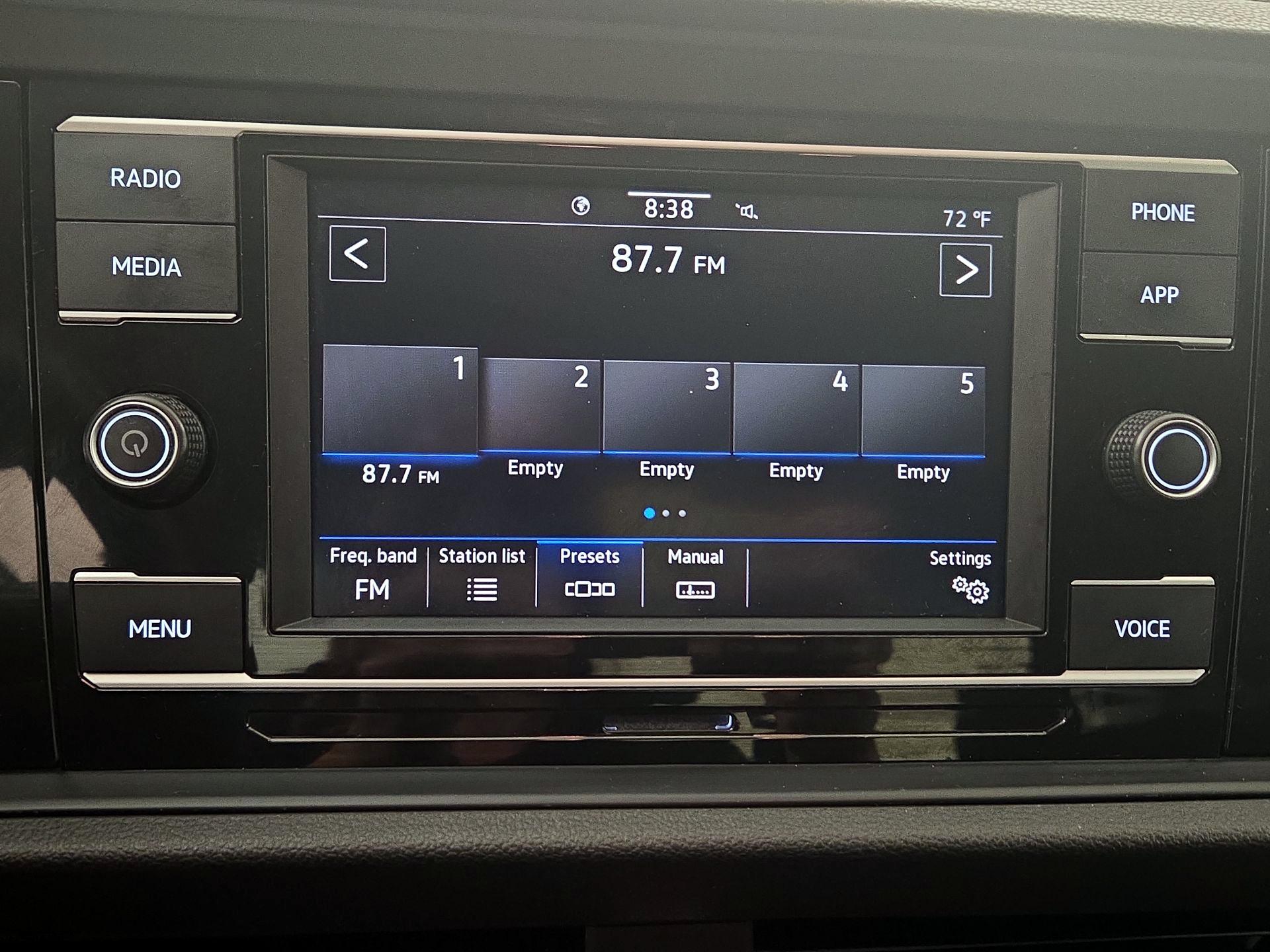Thumbnail: 2021 Volkswagen Jetta - 15