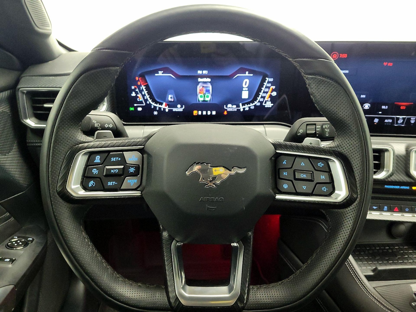 2024 Ford Mustang GT Premium - Photo 11