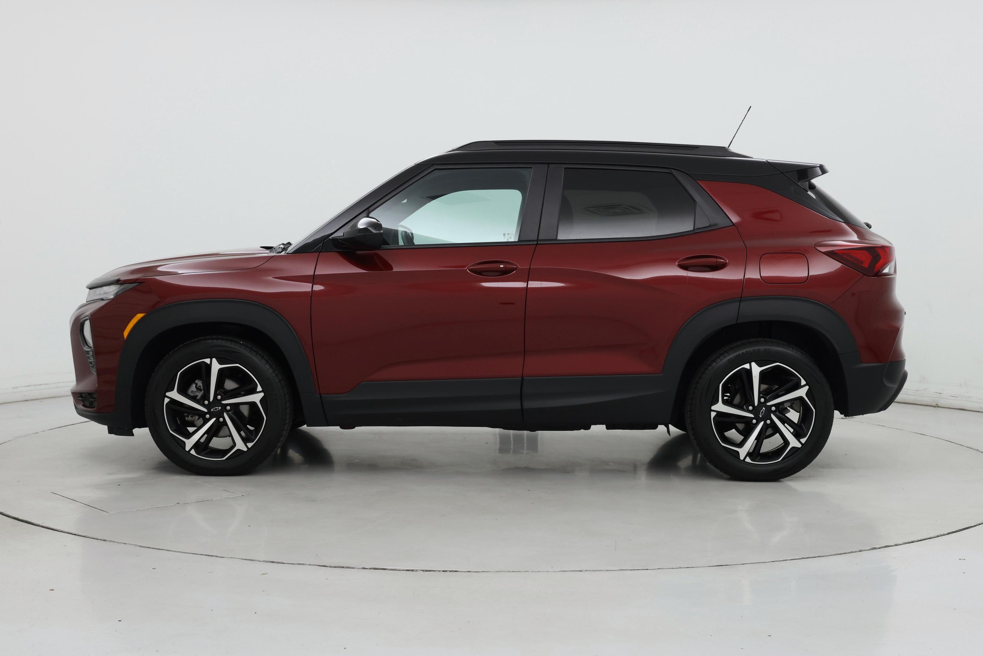 Thumbnail: 2023 Chevrolet TrailBlazer - 3