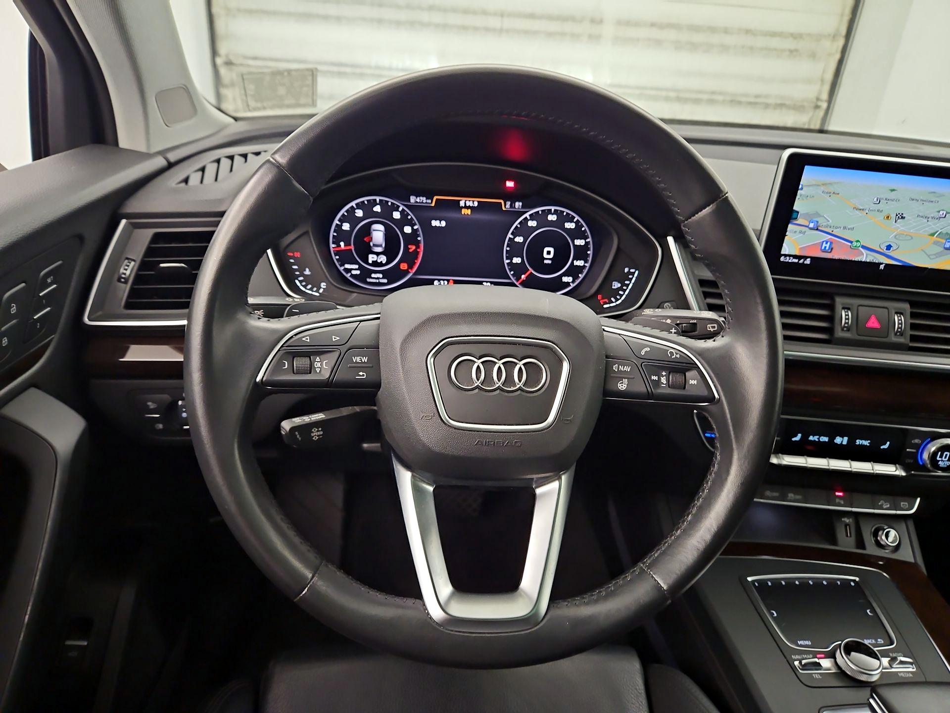 Thumbnail: 2019 Audi Q5 - 10