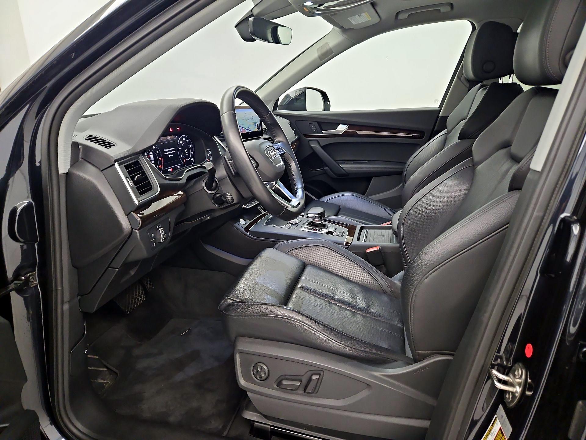 Thumbnail: 2019 Audi Q5 - 11