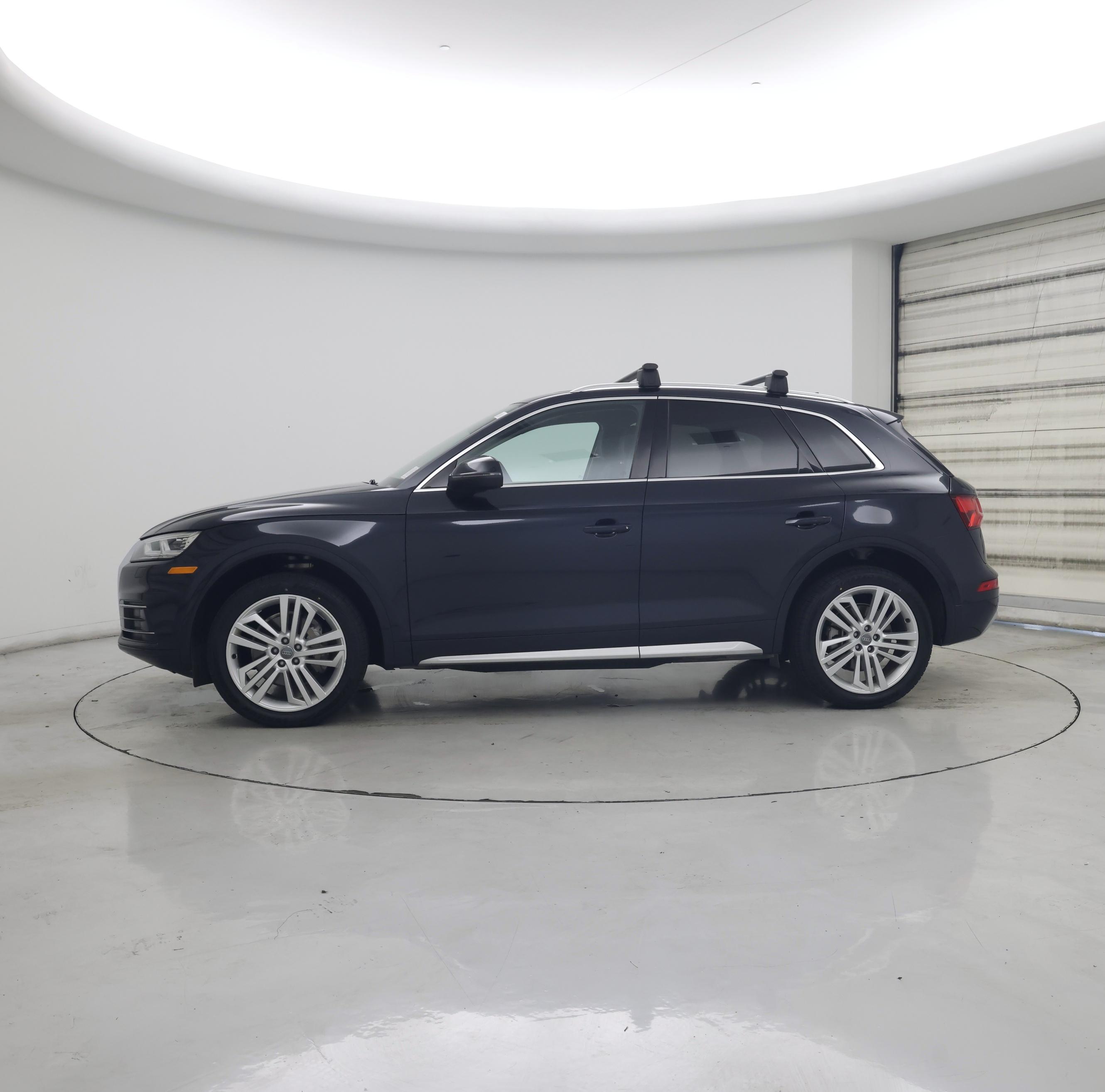 Thumbnail: 2019 Audi Q5 - 3