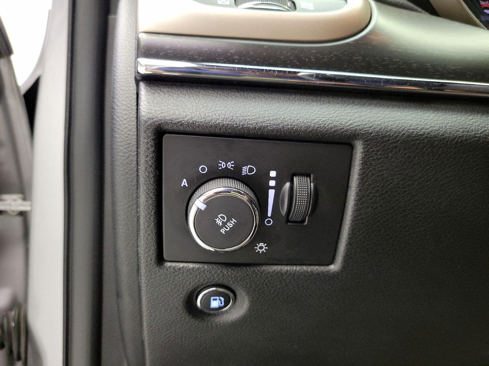 2017 Jeep Grand Cherokee Limited - Photo 14