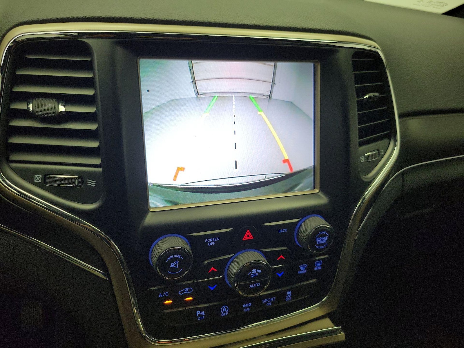 2017 Jeep Grand Cherokee Limited - Photo 16