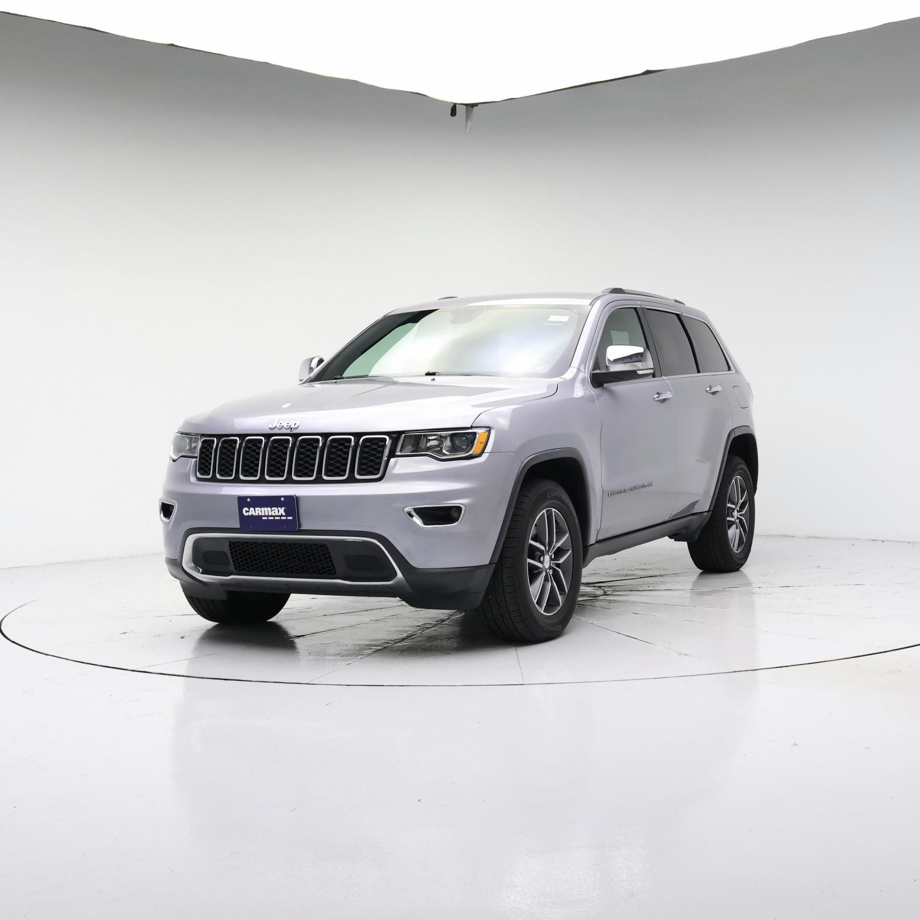 Thumbnail: 2017 Jeep Grand Cherokee - 4