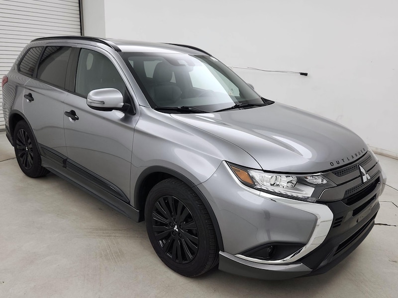 2020 Mitsubishi Outlander SP