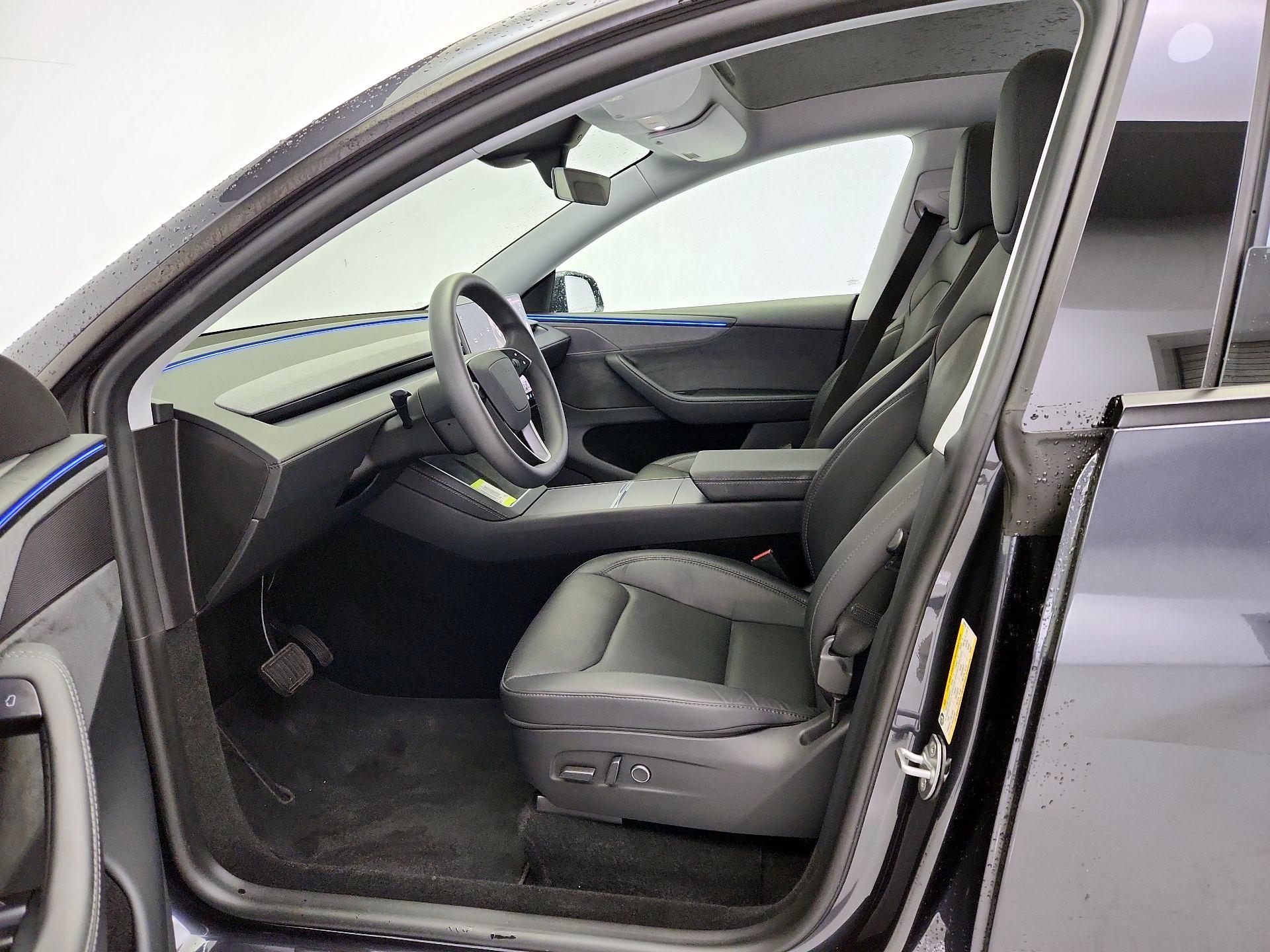 Thumbnail: 2026 Tesla Model Y - 11