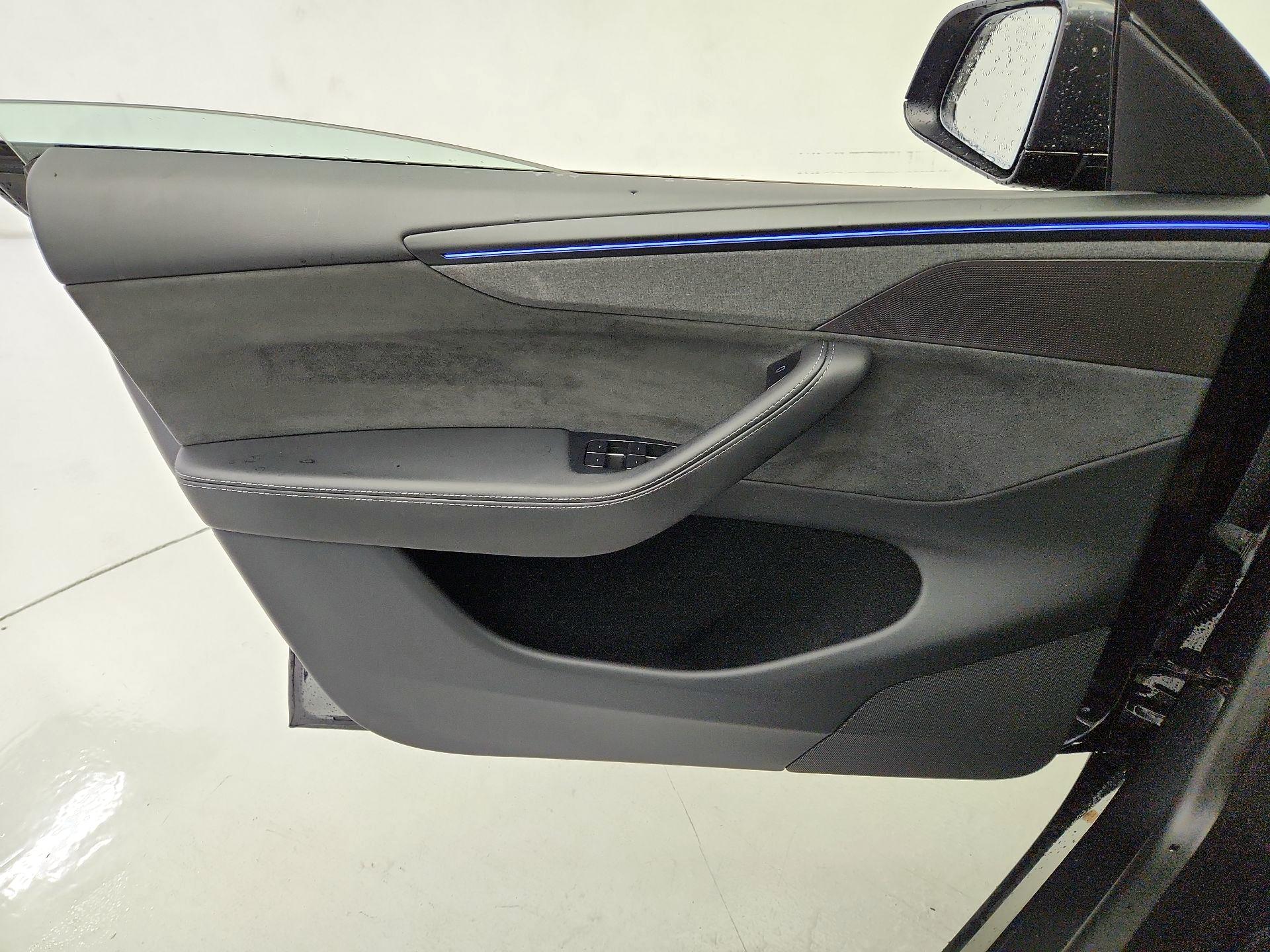 Thumbnail: 2026 Tesla Model Y - 12